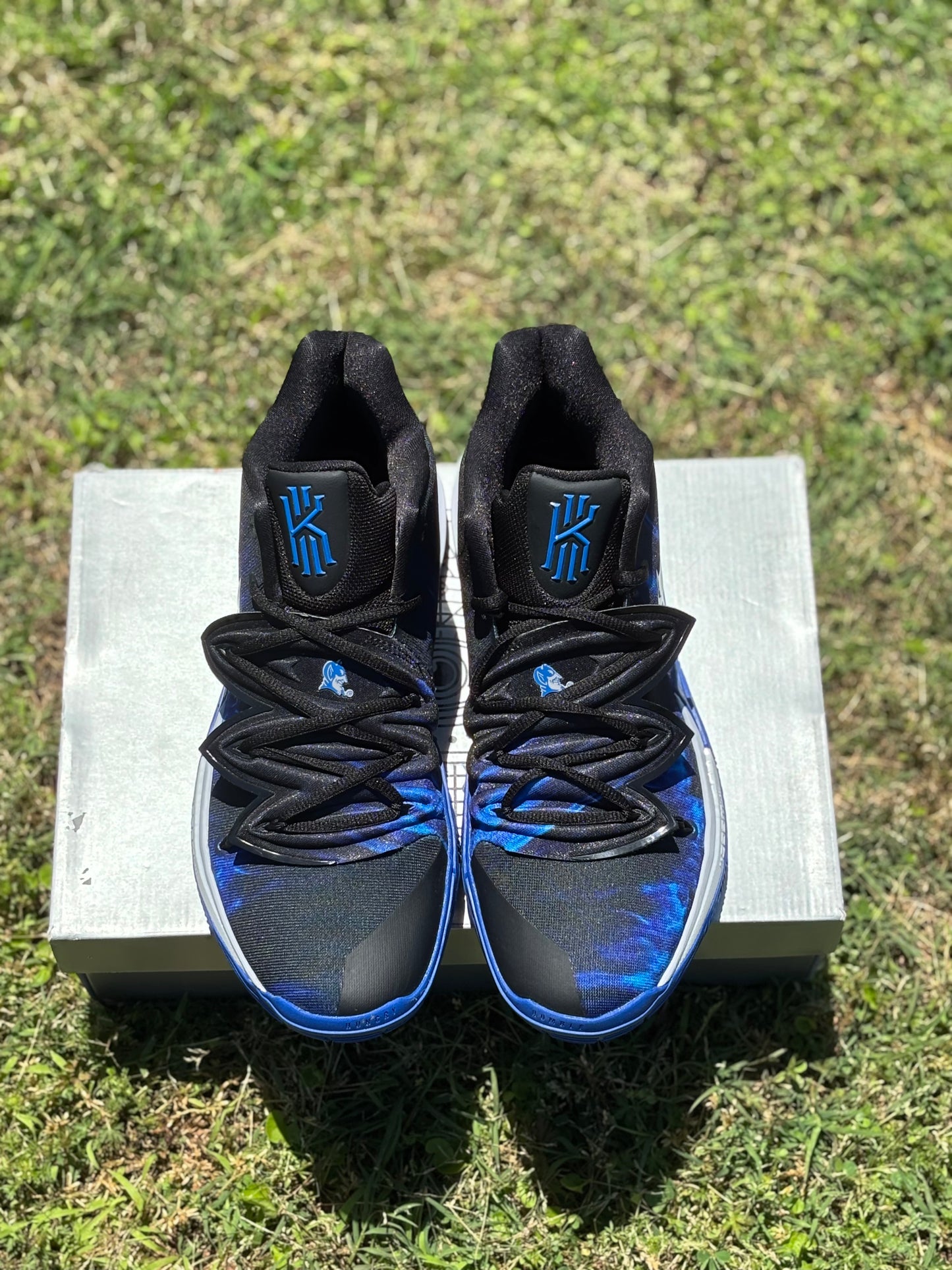 Nike Kyrie 5 “Duke” PE Size 11M