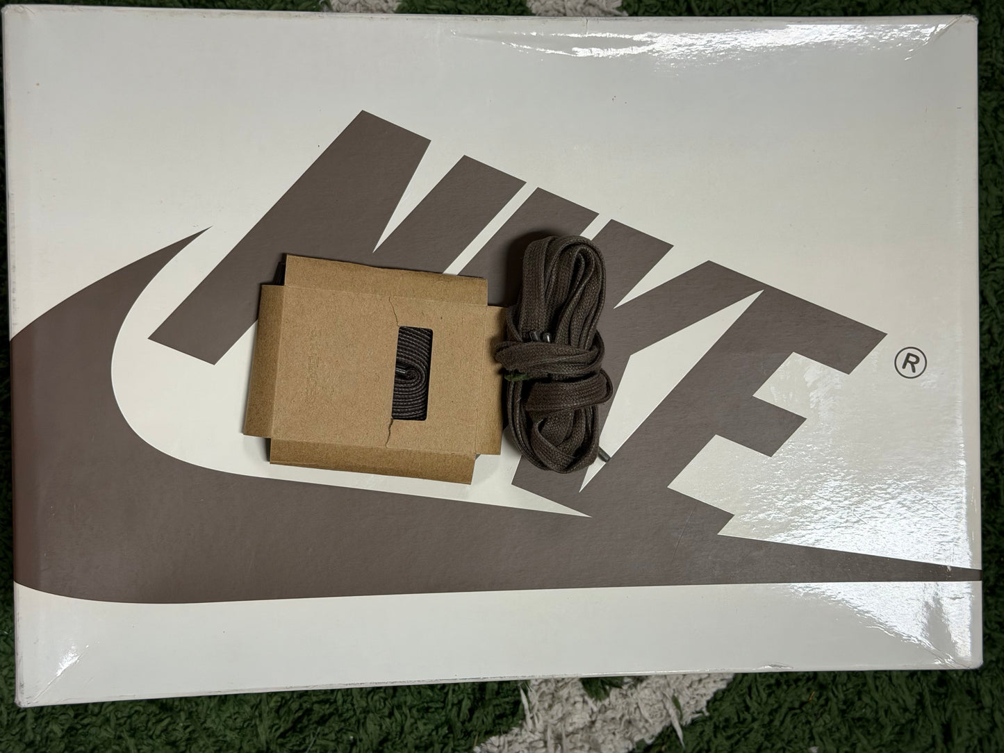 Jordan 1 Retro Low OG SP Travis Scott Velvet Brown