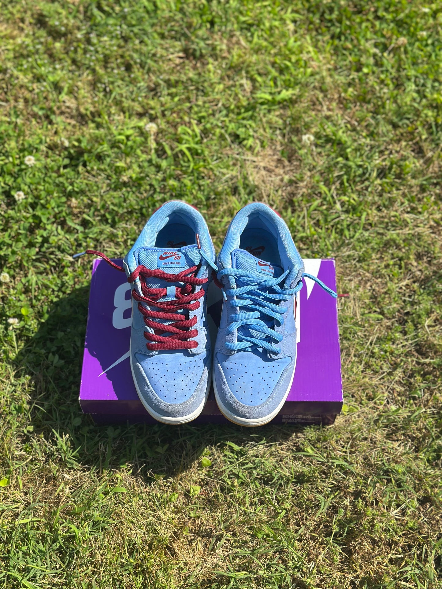 Nike SB Dunk Low “Phillies” Size 9M