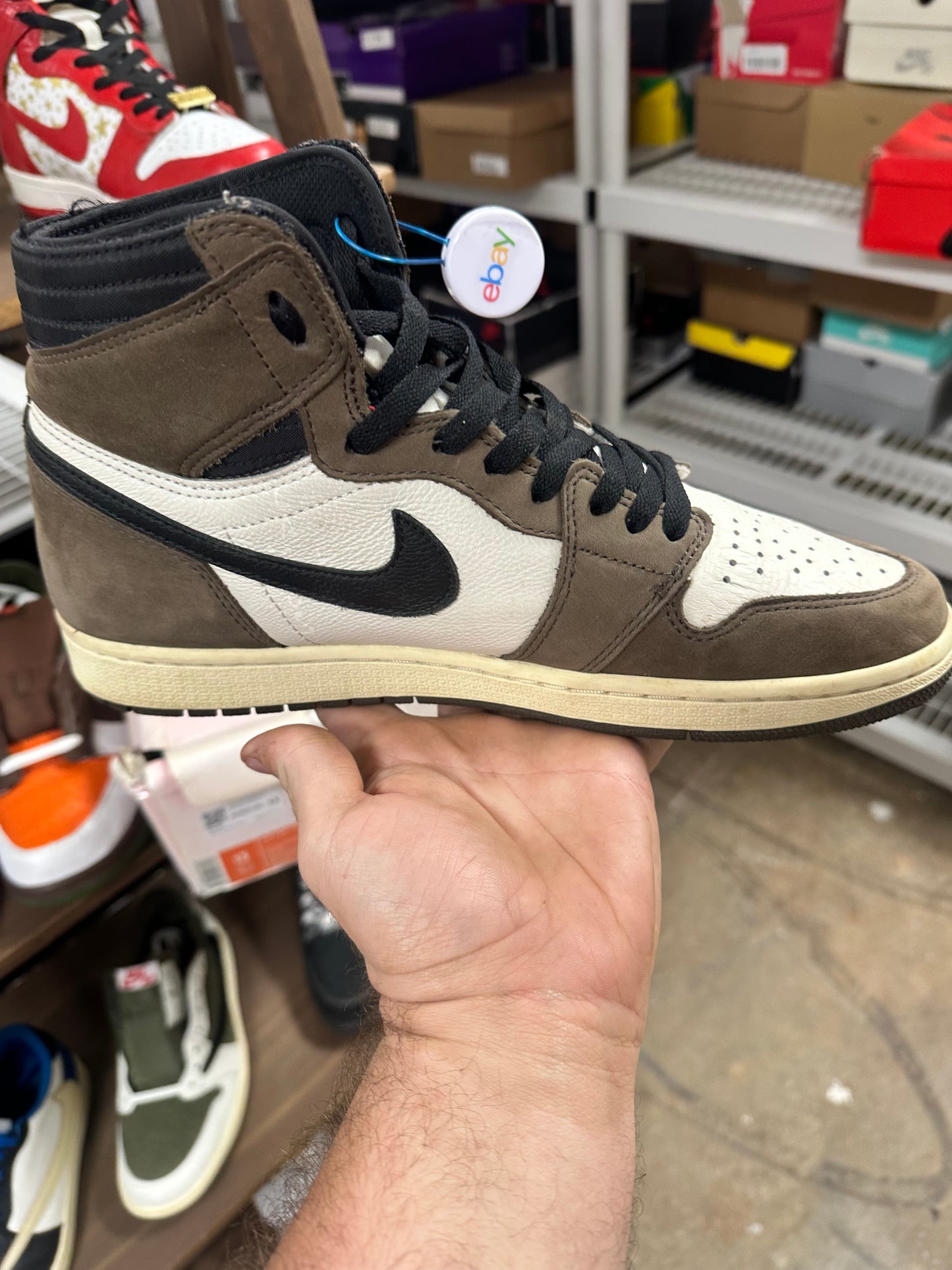 (H482) Jordan 1 high Travis Scott mocha (size 11M)