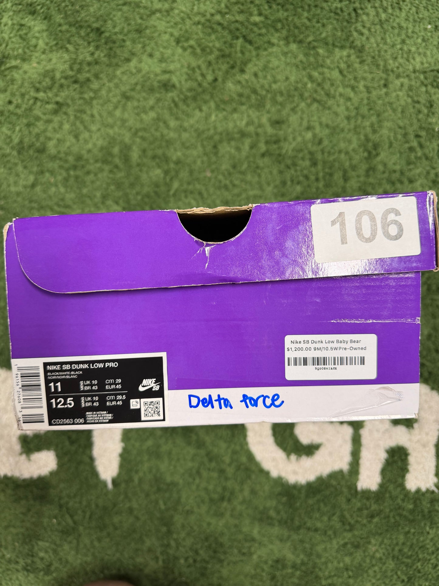 Nike SB Dunk Low Baby Bear