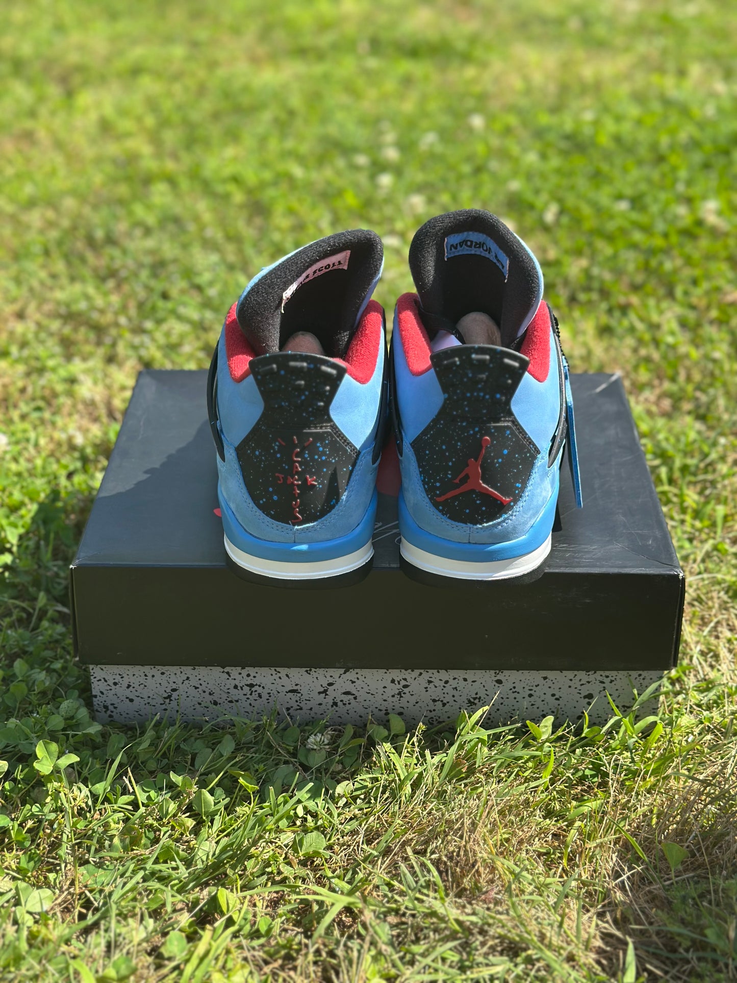 Jordan 4 “Cactus Jack” Size 9M