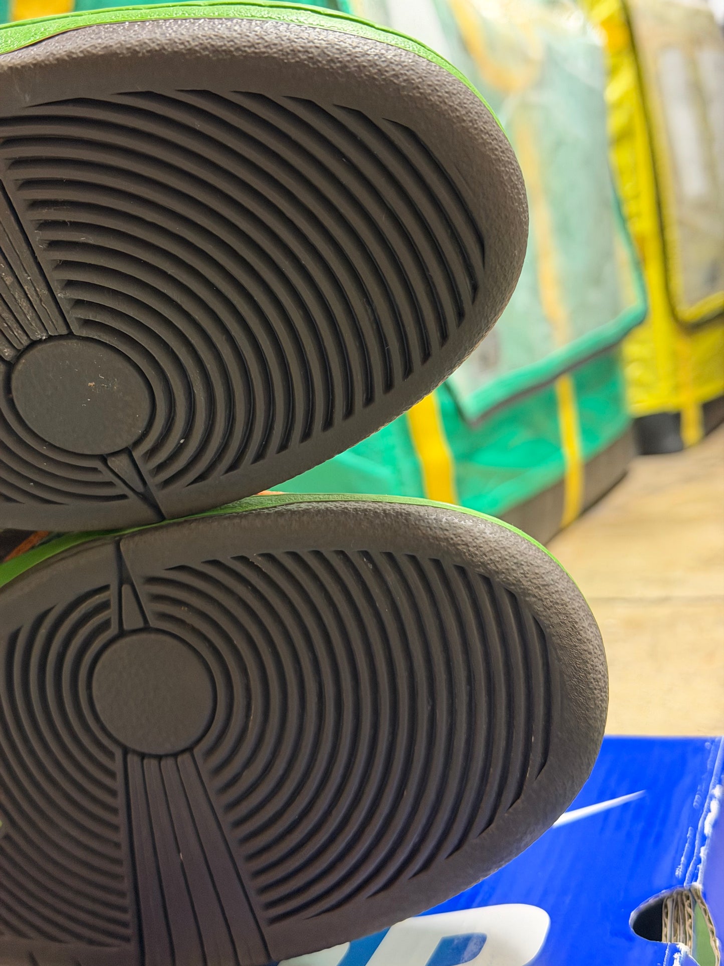 Nike SB Dunk Low De La Soul (2015)