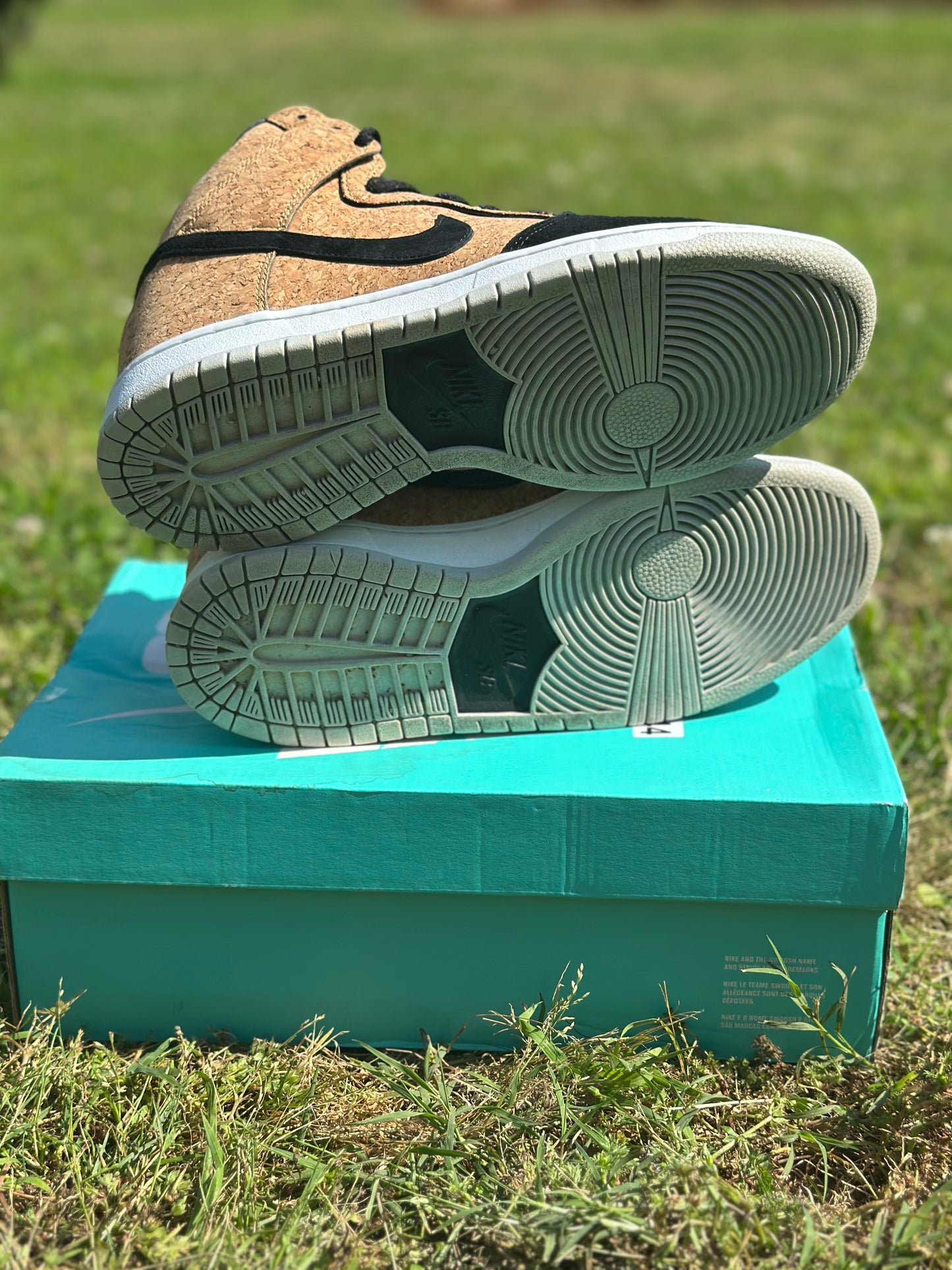 Nike SB Dunk High “Cork” Size 9M