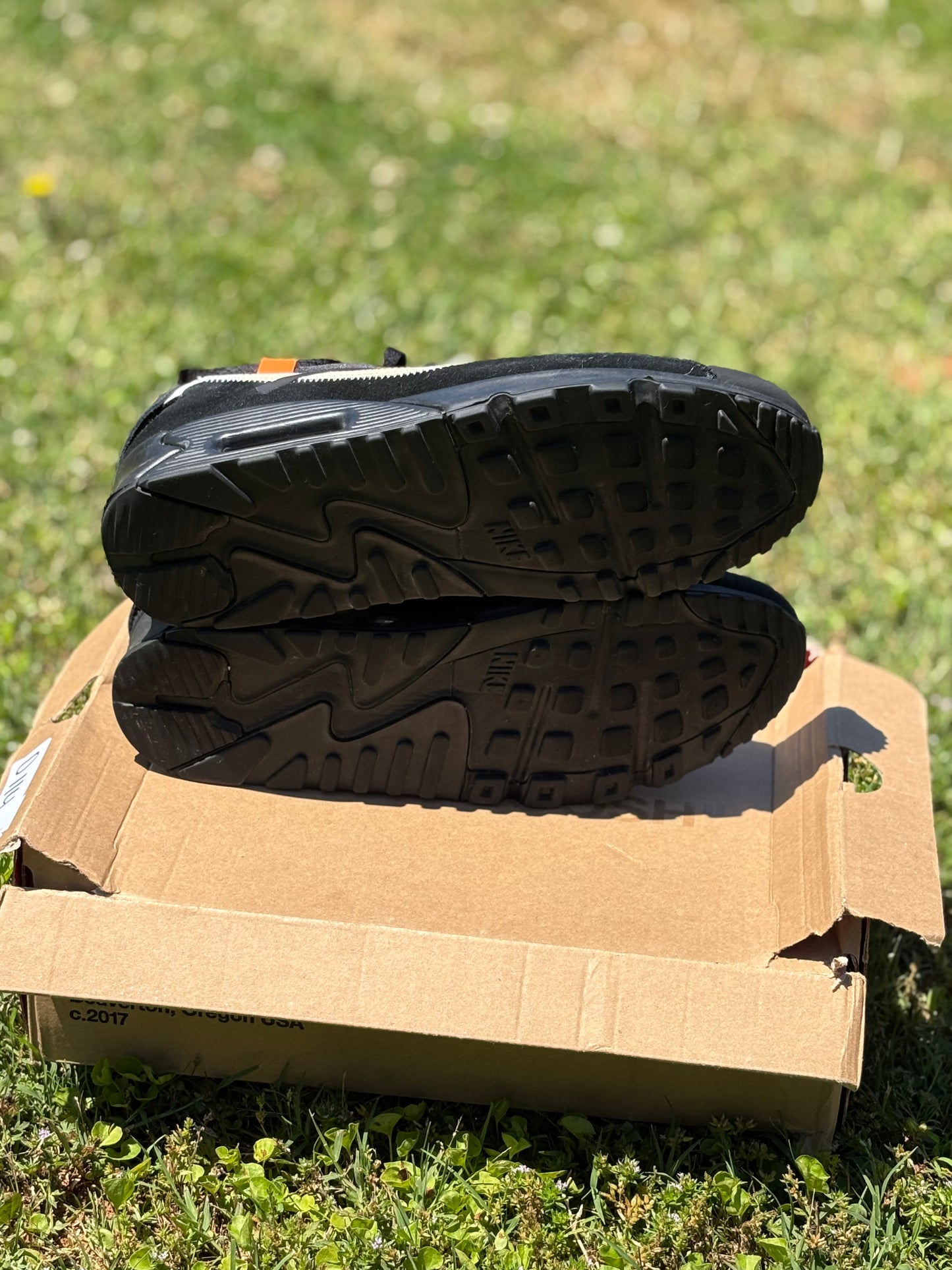 Nike Airmax 90 Offwhite “Black” Size 11M