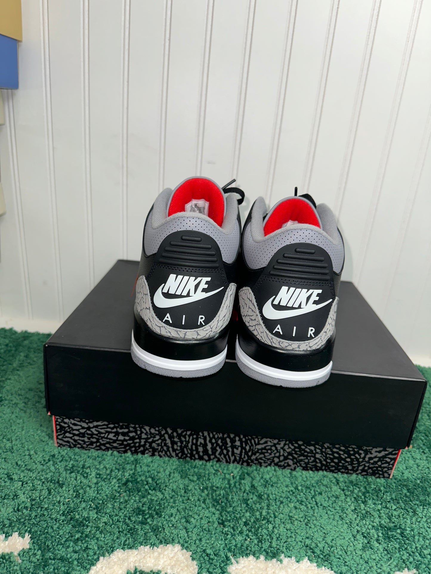 (C136) Size 11M Jordan 3 Black cement