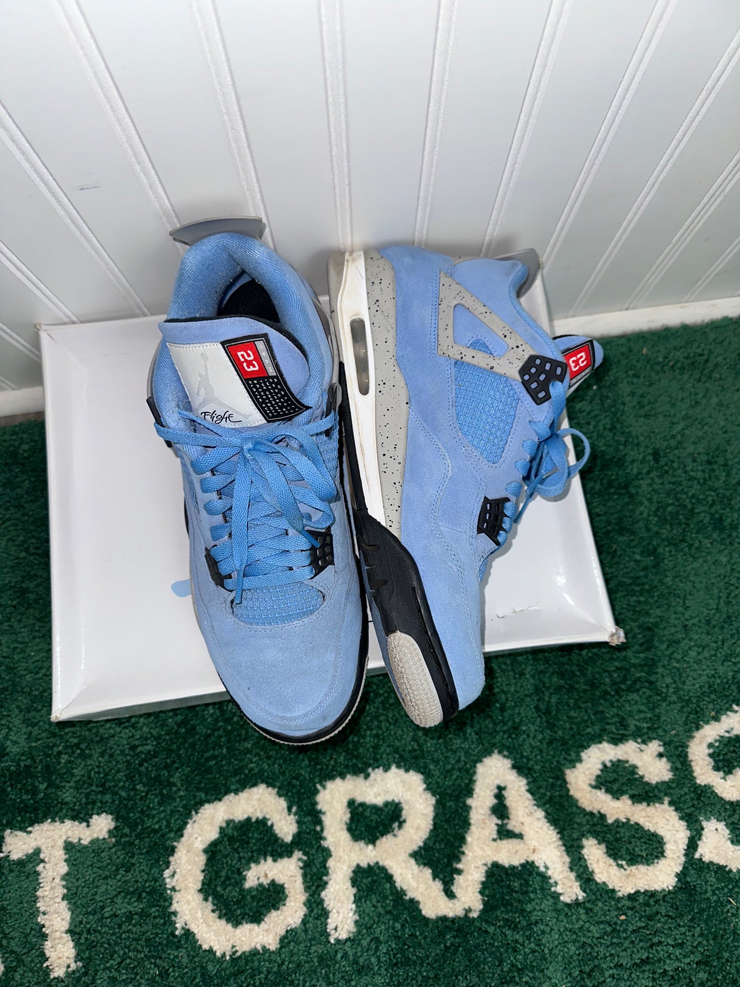 (C039) Size 11.5M Jordan 4 UNC