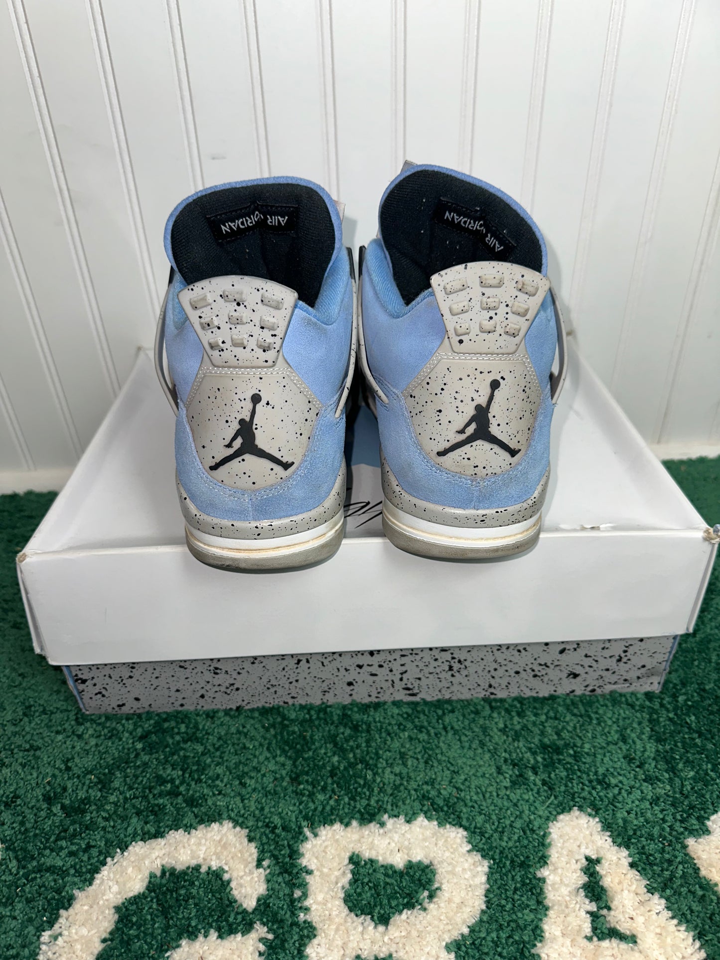 (C039) Size 11.5M Jordan 4 UNC