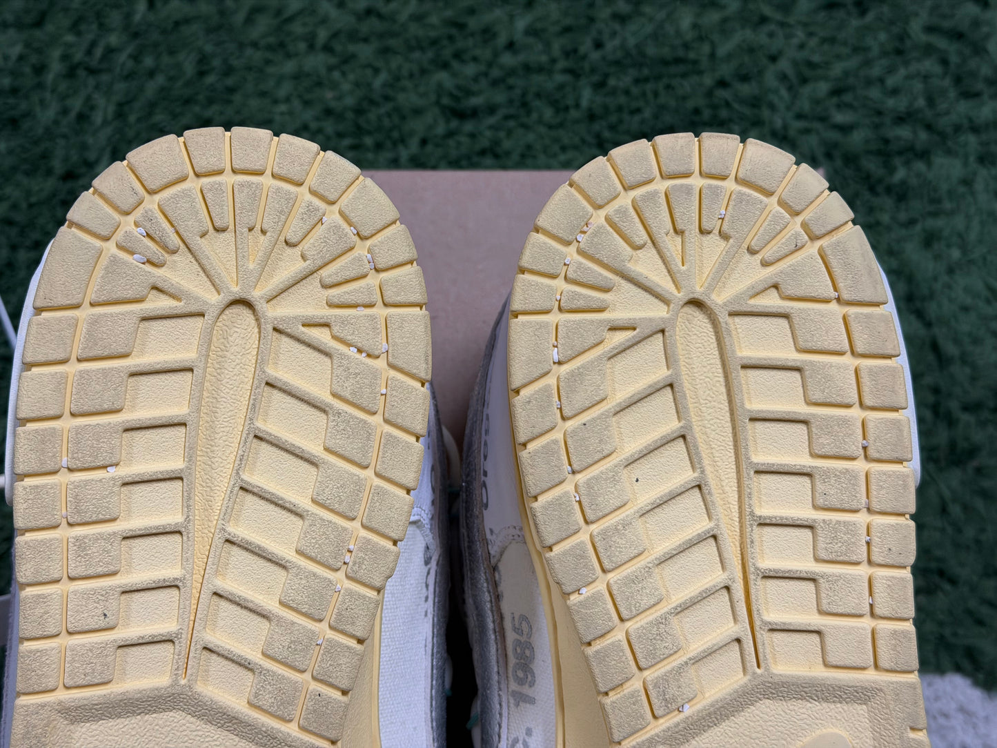 Nike Dunk Low Off-White Lot 1
