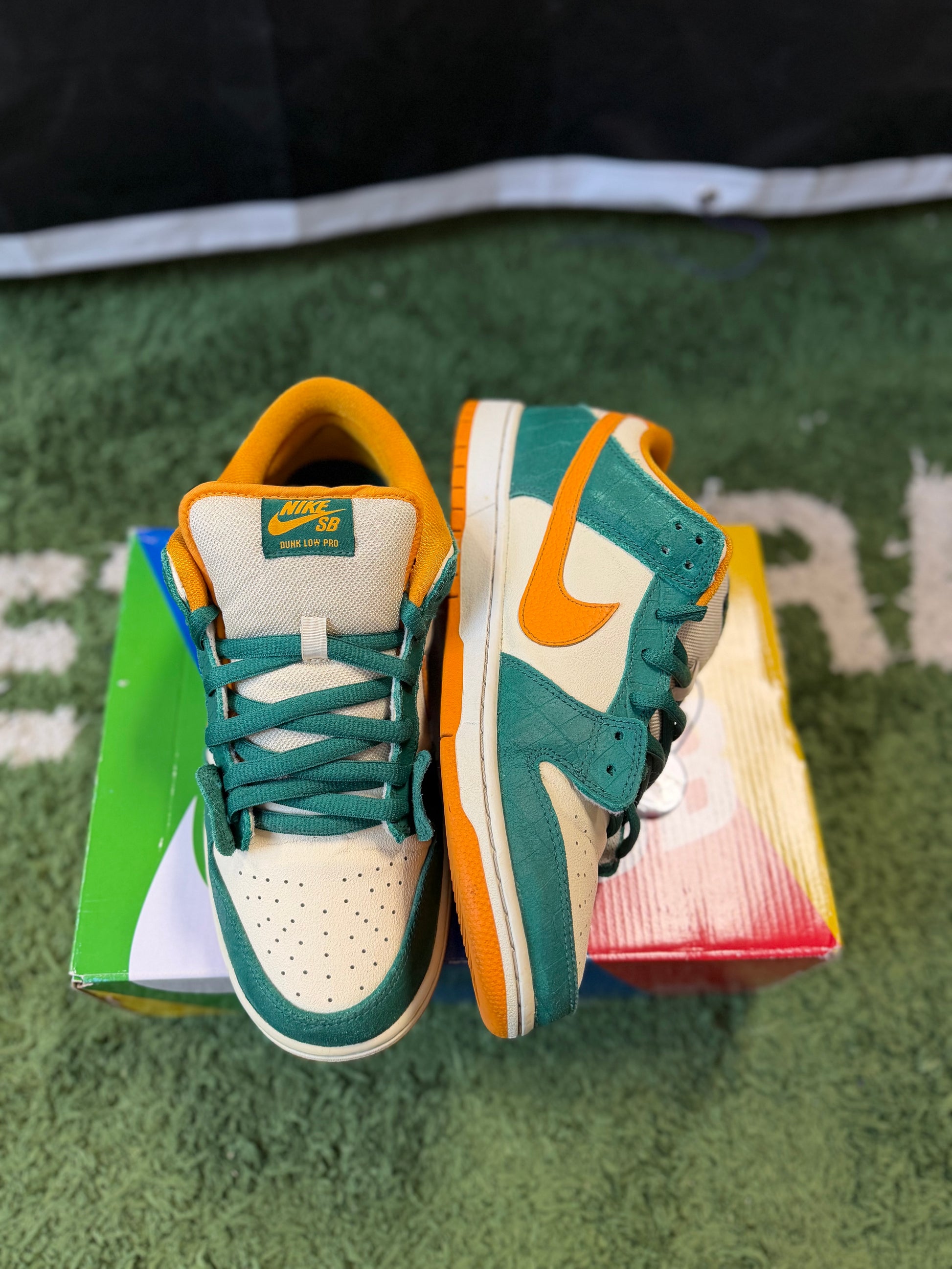 Nike SB Dunk Low Legion Pine Kumquat