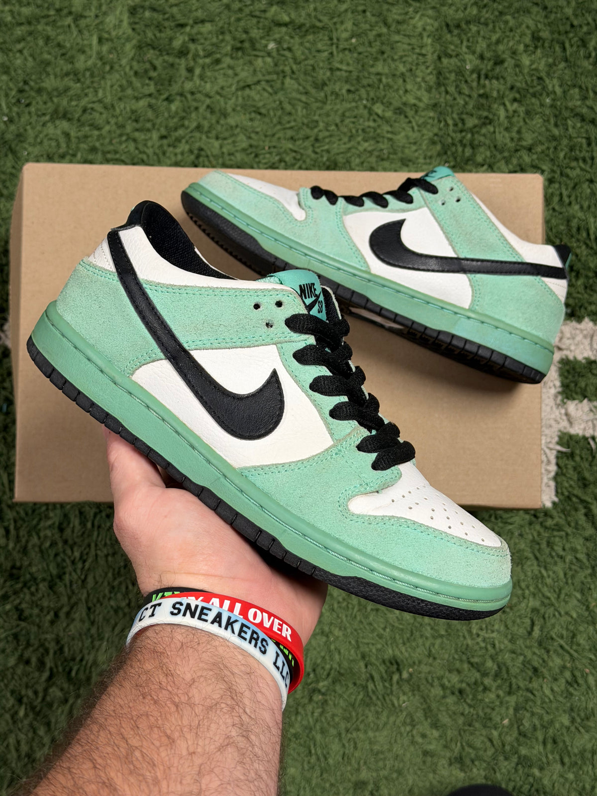 Nike SB Dunk Low Sea Crystal