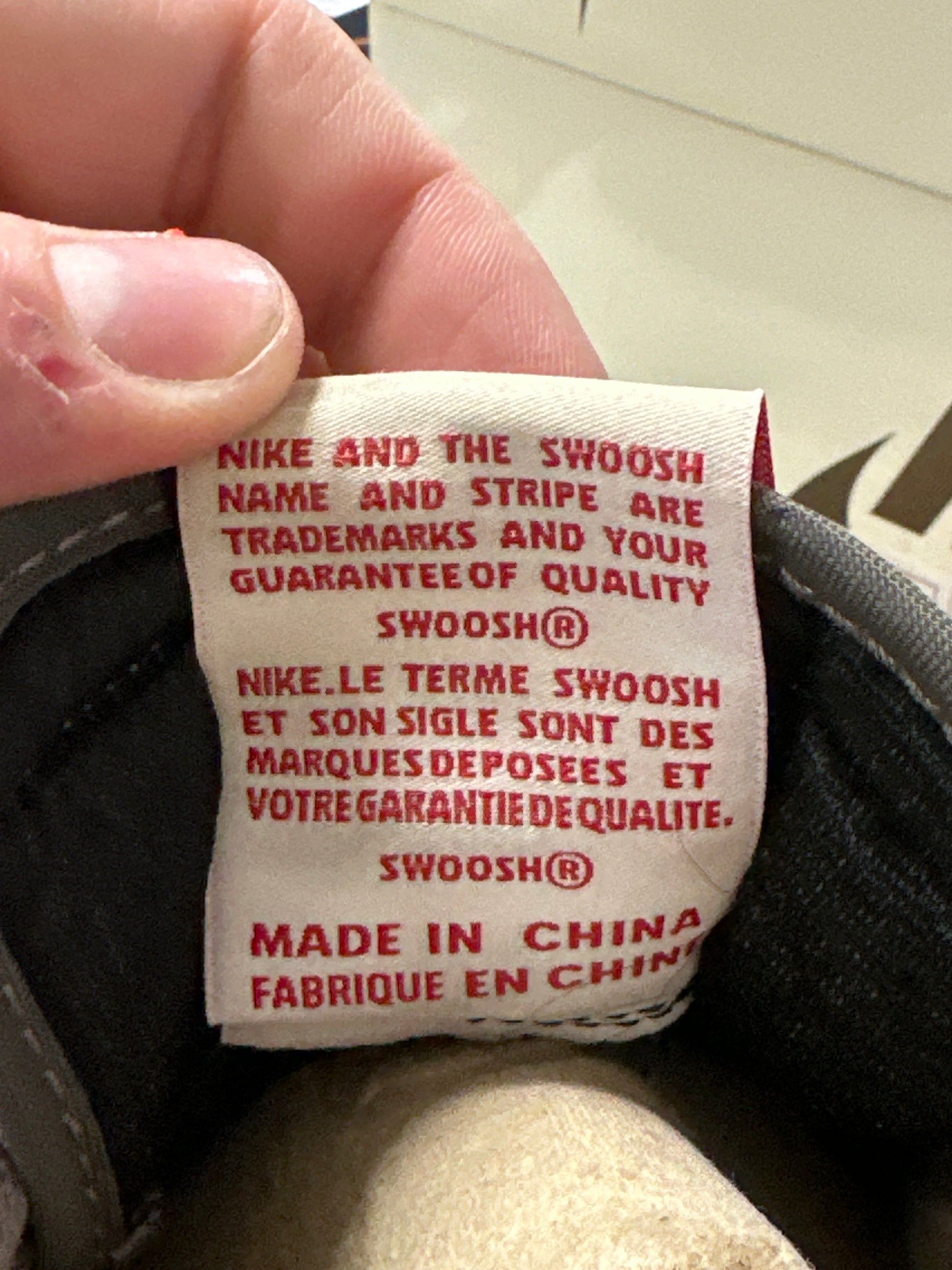 JORDAN 1 LOW TRAVIS SCOTT REVERSE MOCHA