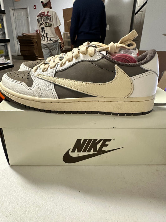 Jordan 1 Retro Low OG SP Travis Scott Reverse Mocha