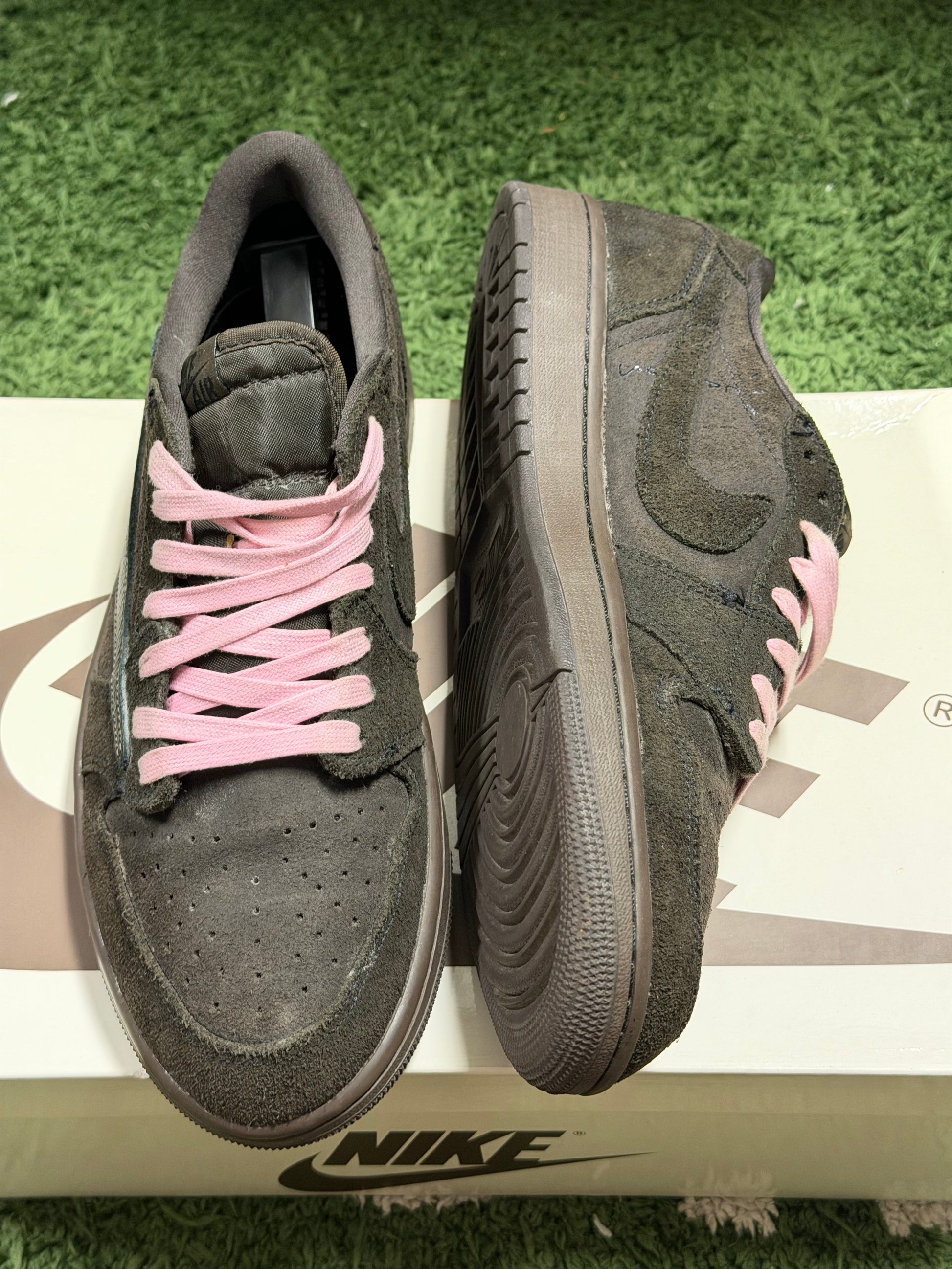 Jordan 1 Retro Low OG SP Travis Scott Velvet Brown