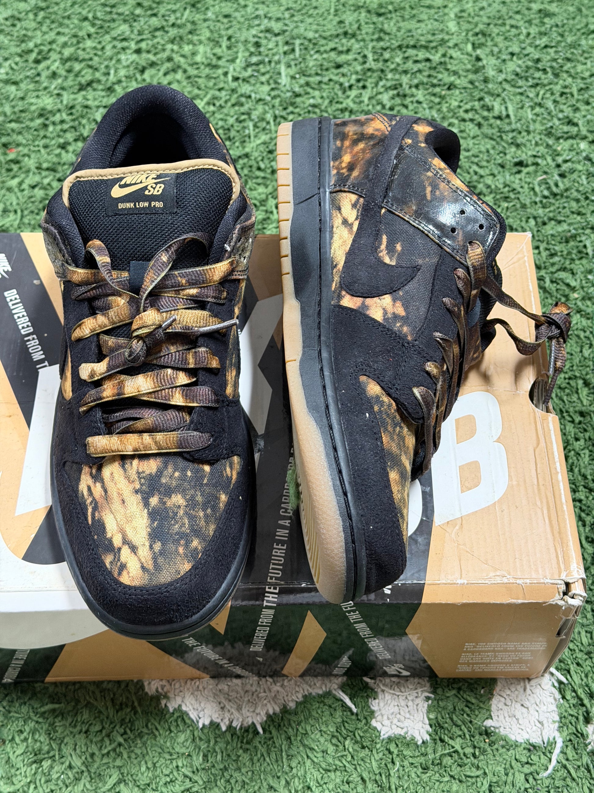 Nike SB Dunk Low Pushead 2