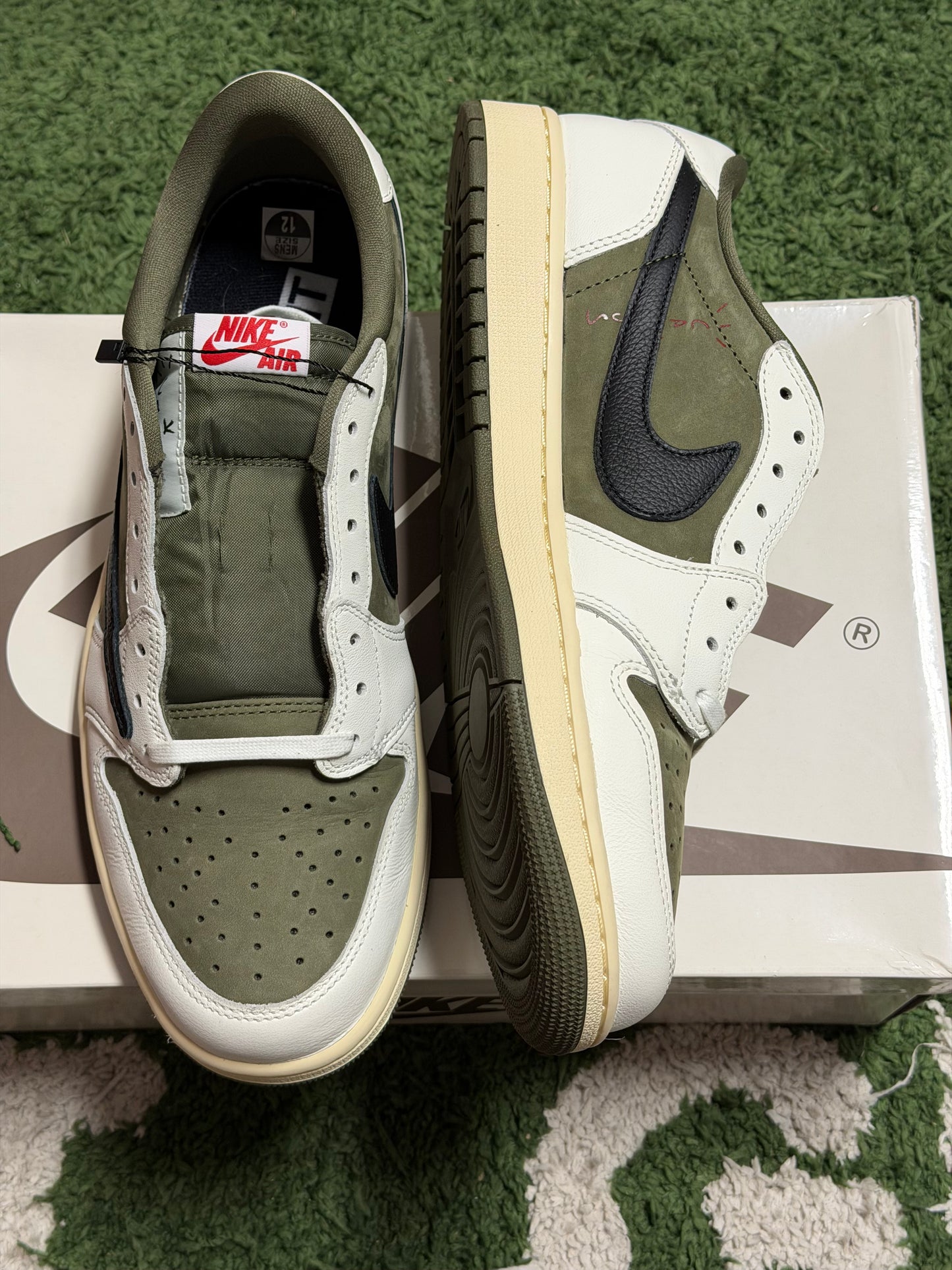 Jordan 1 Retro Low OG SP Travis Scott Medium Olive