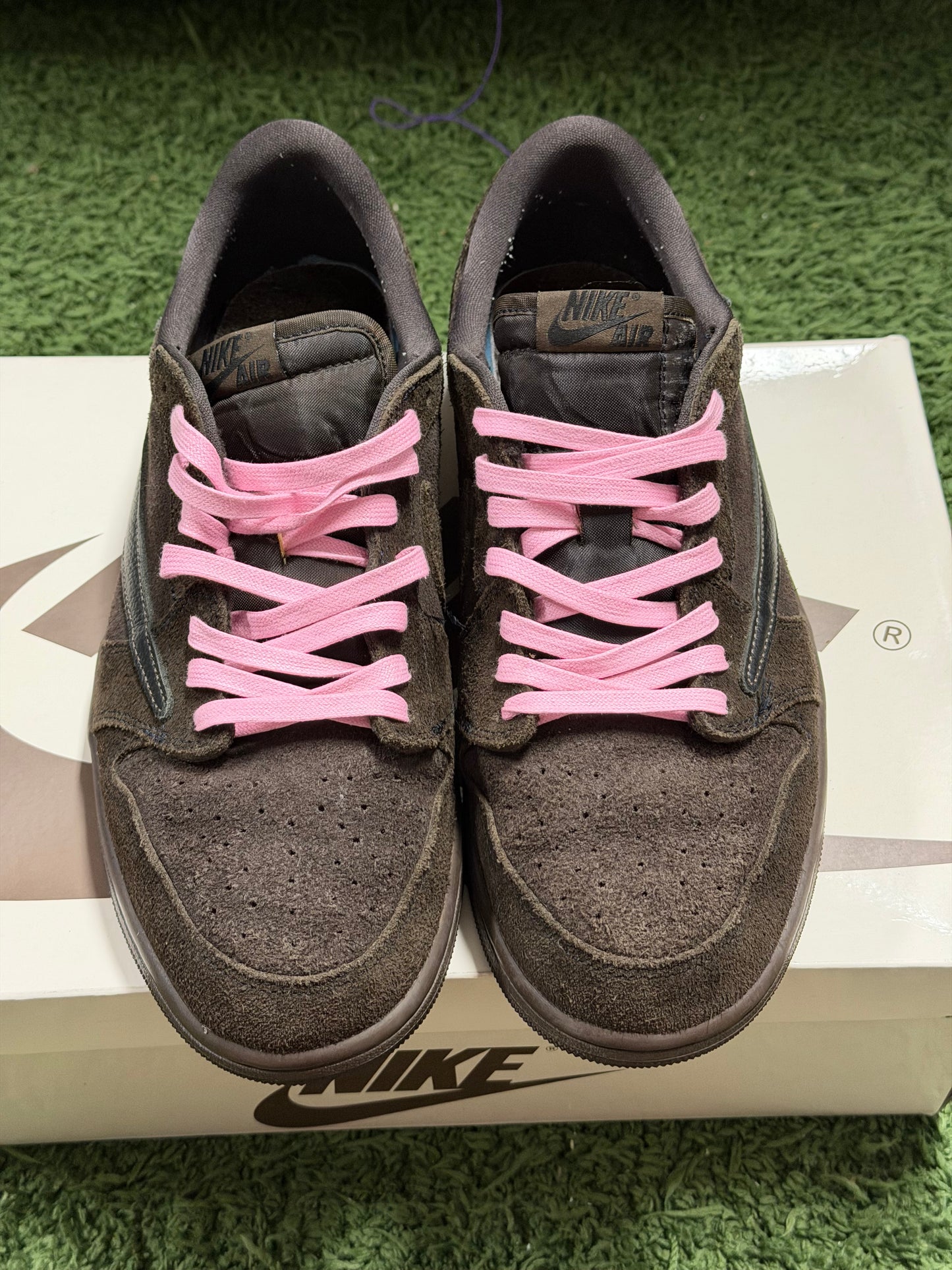 Jordan 1 Retro Low OG SP Travis Scott Velvet Brown