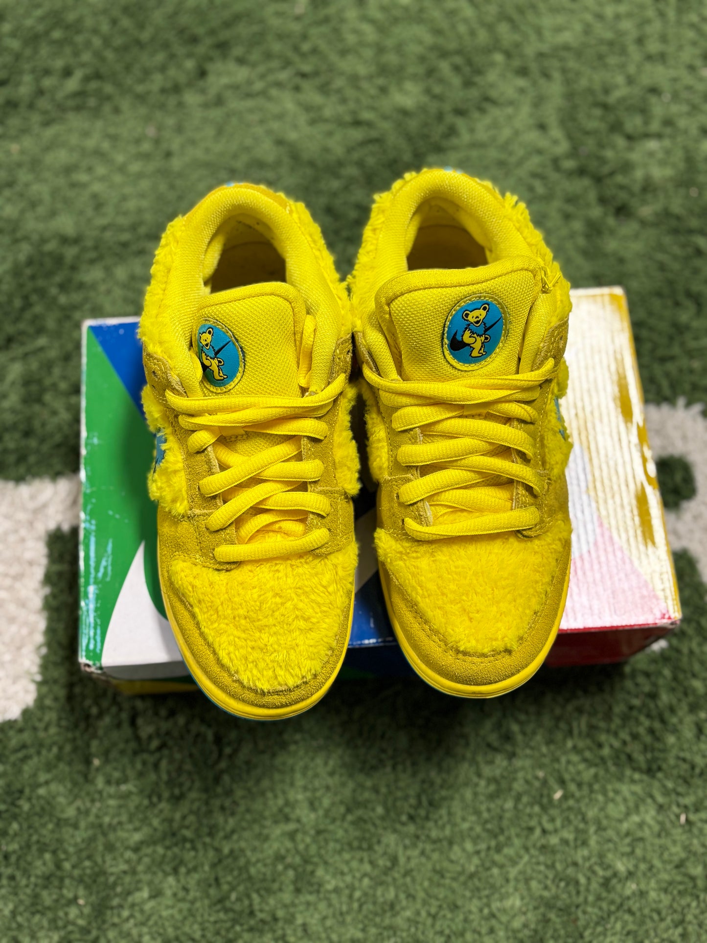 Nike SB Dunk Low Grateful Dead Bears Opti Yellow