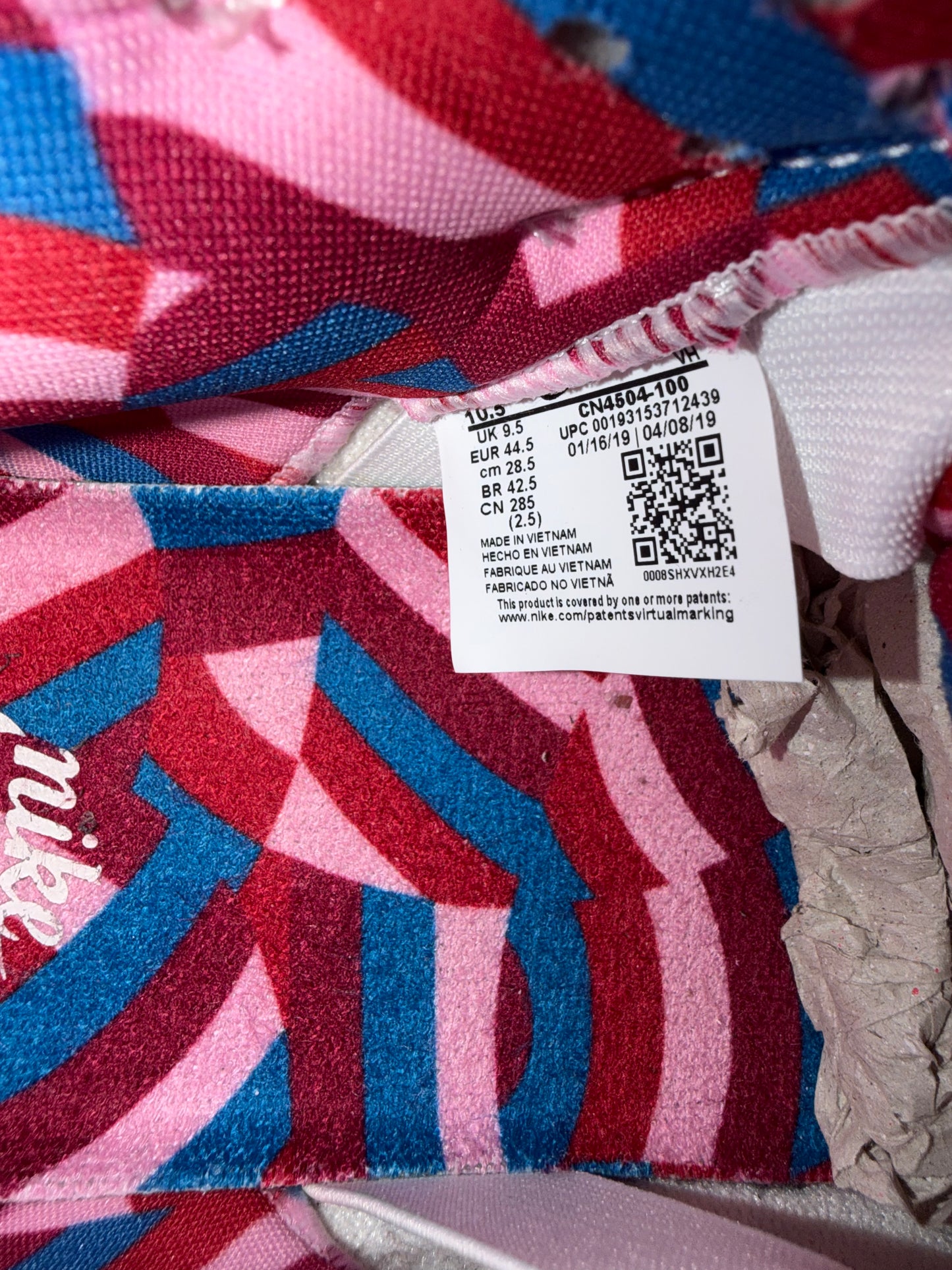 Nike SB Dunk Low Parra