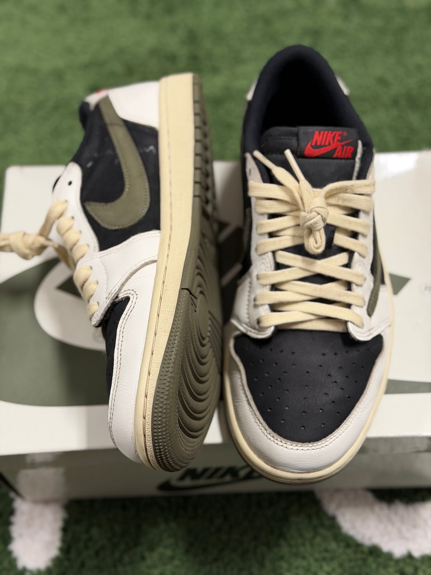 Jordan 1 Retro Low OG SP Travis Scott Olive (Women's)