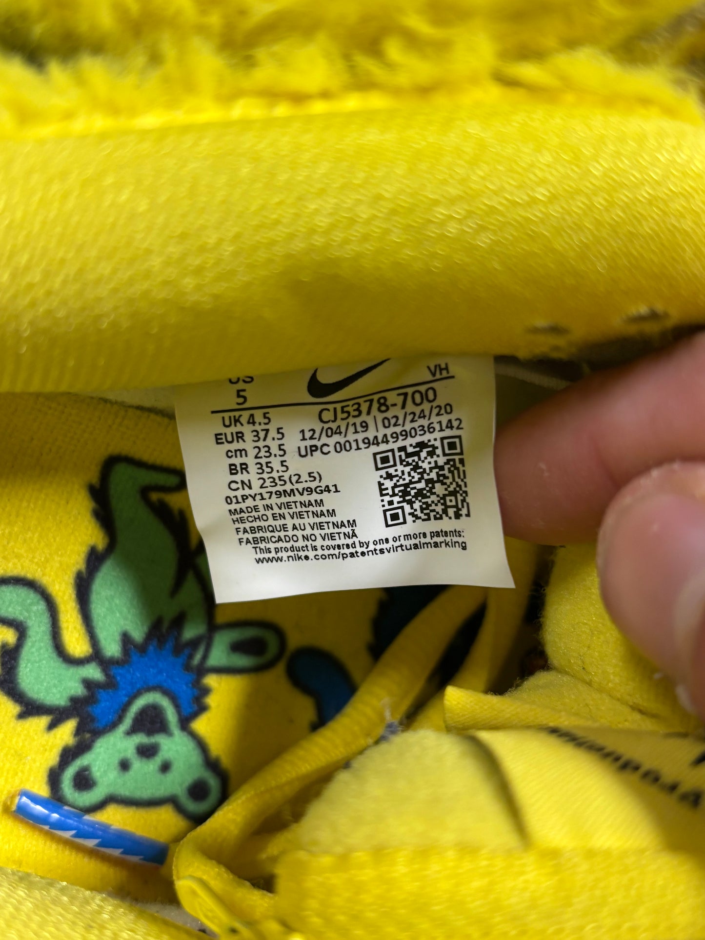 Nike SB Dunk Low Grateful Dead Bears Opti Yellow