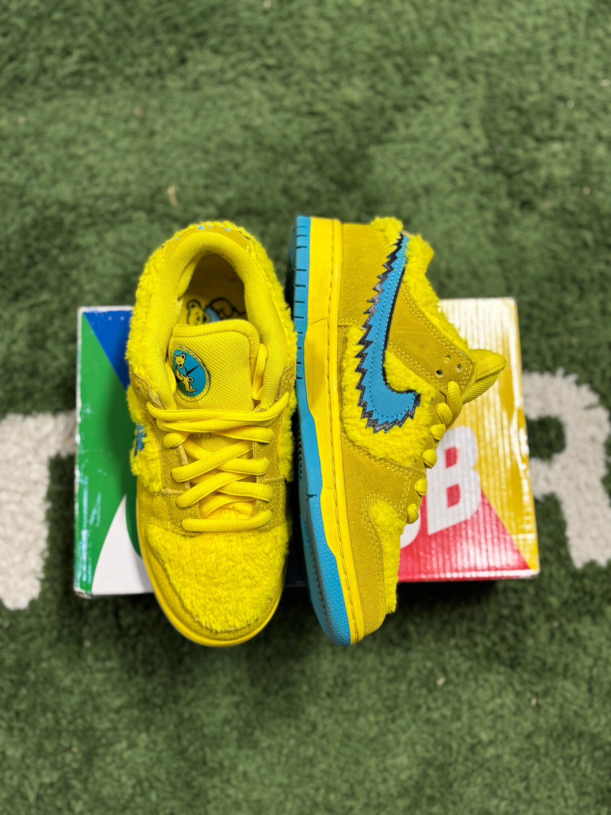 Nike SB Dunk Low Grateful Dead Bears Opti Yellow
