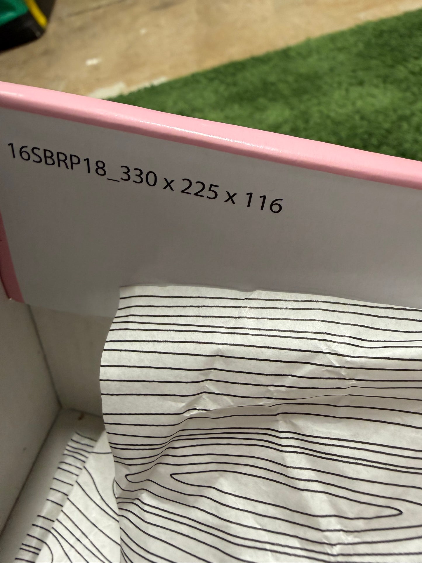 Nike SB Dunk Low Diamond Supply Co. Black Diamond