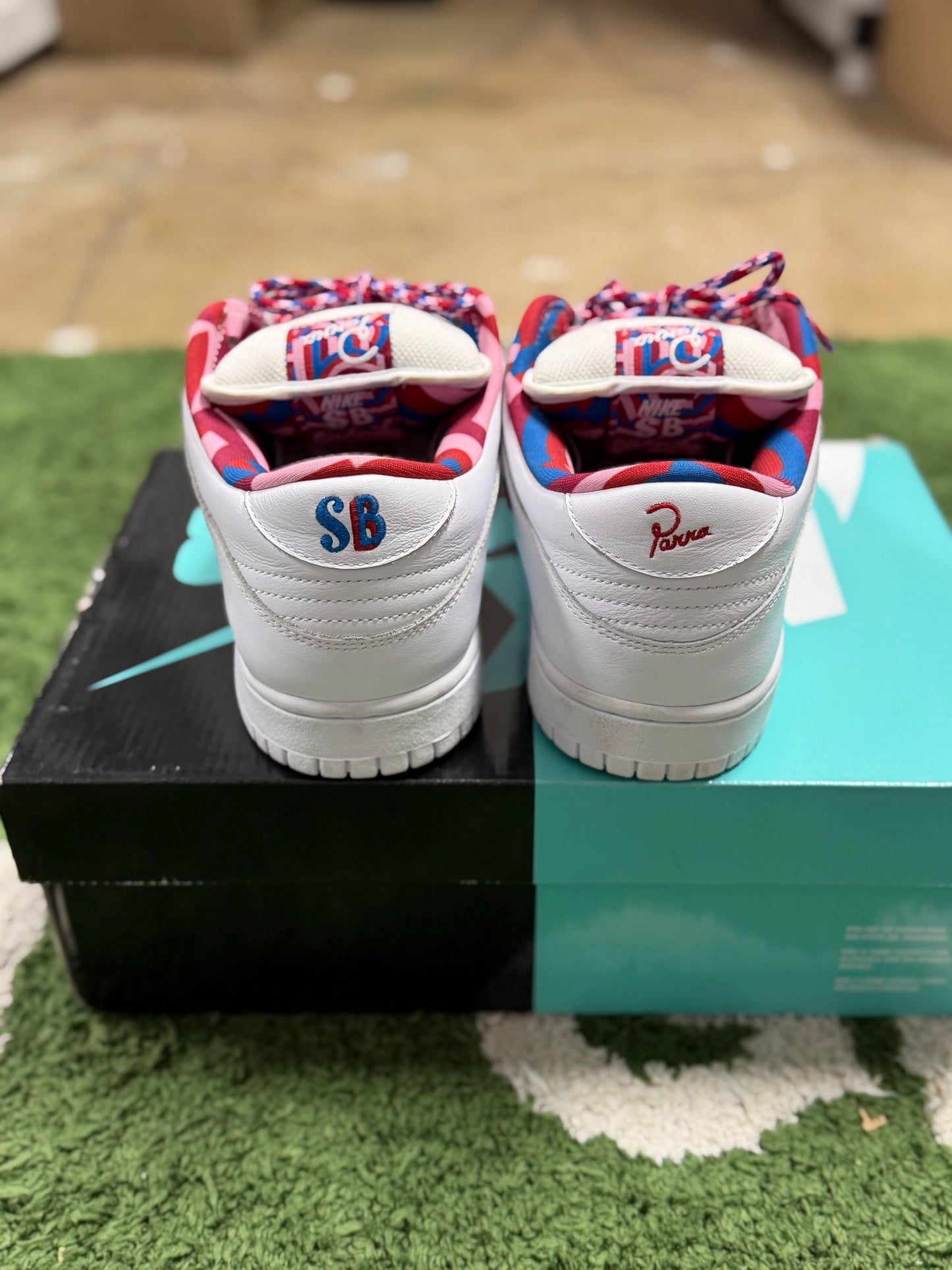 Nike SB Dunk Low Parra