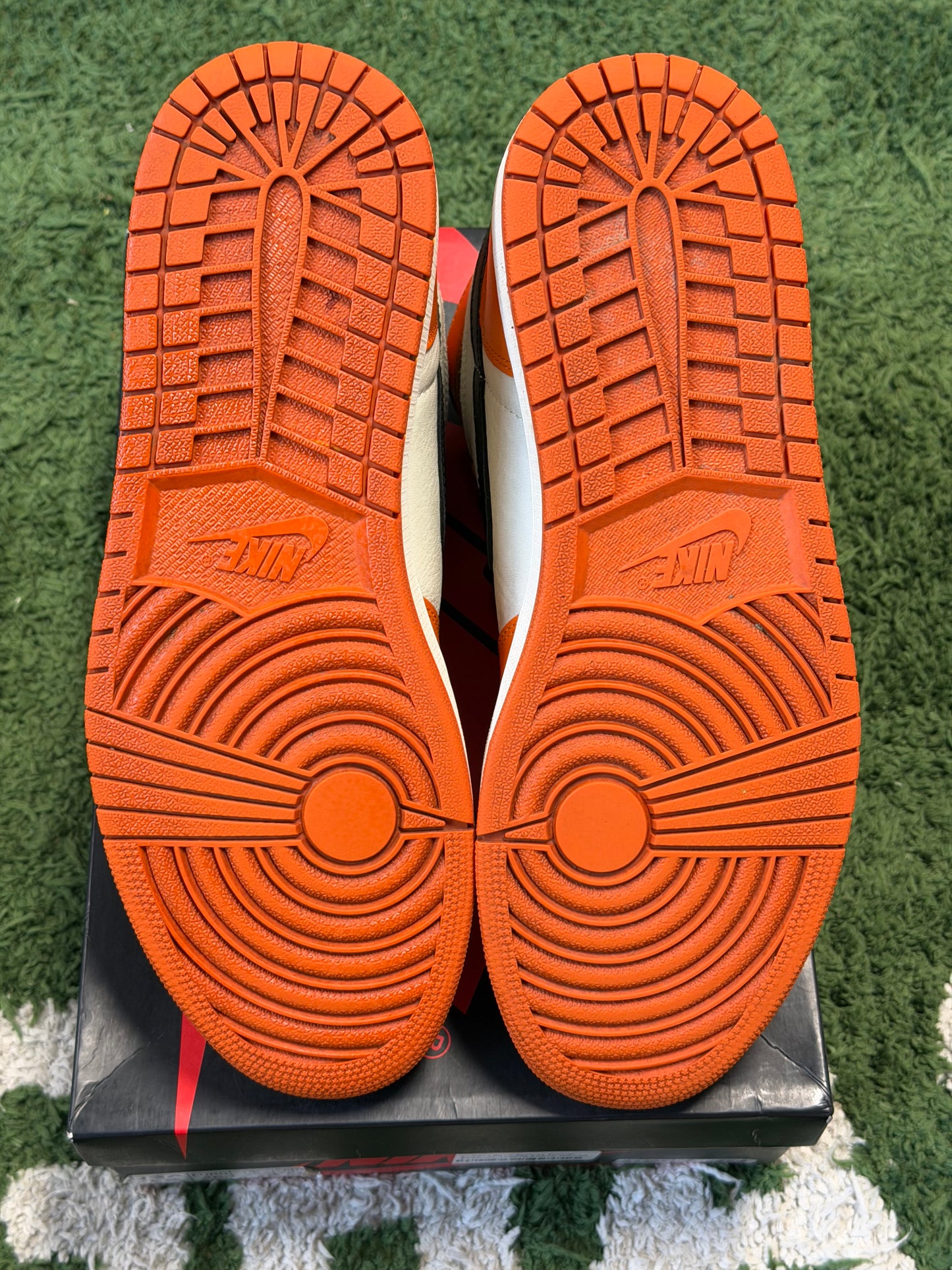 Jordan 1 Retro Reverse Shattered Backboard