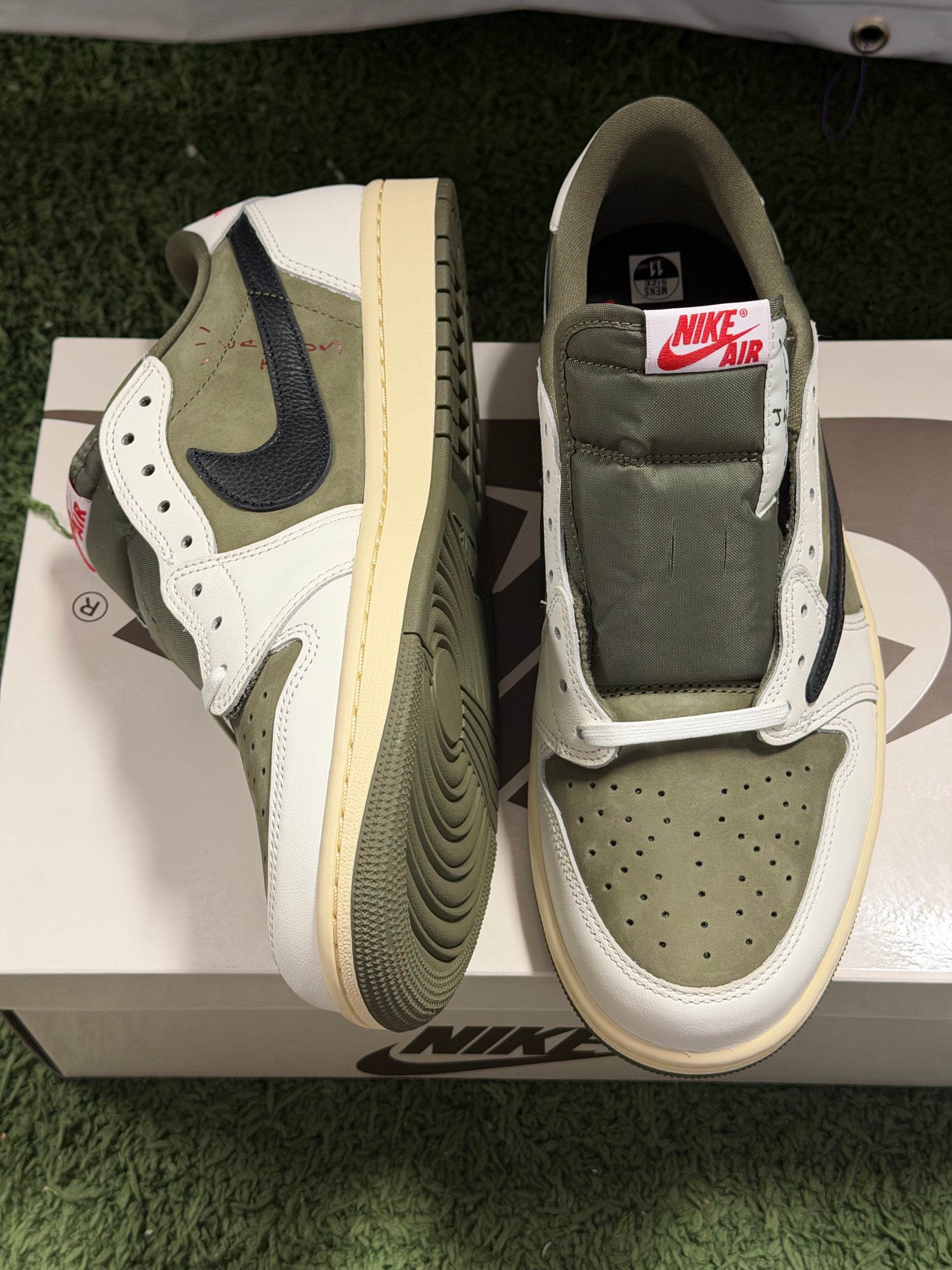 Jordan 1 Retro Low OG SP Travis Scott Medium Olive