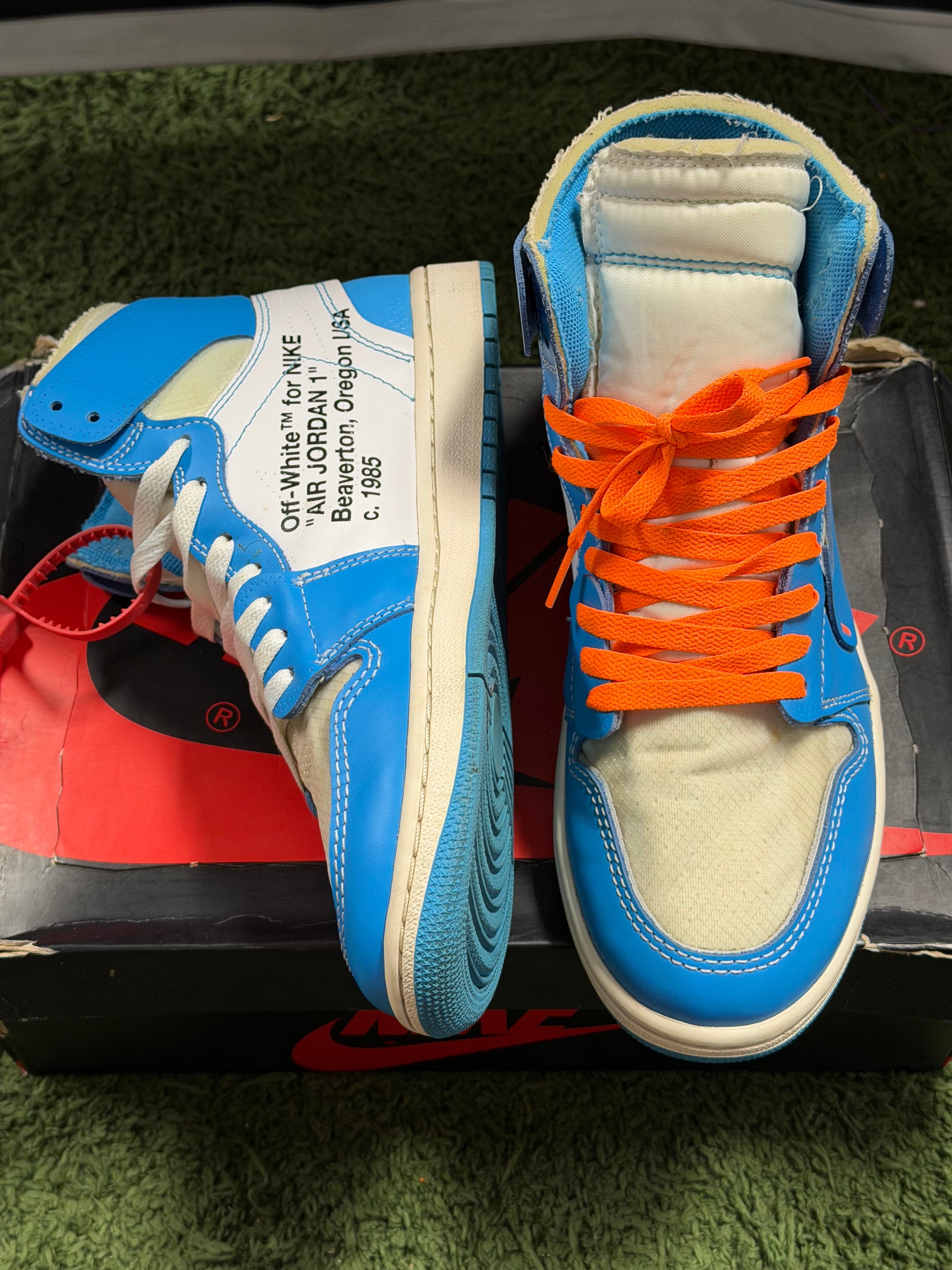 Jordan 1 Retro High Off-White University Blue