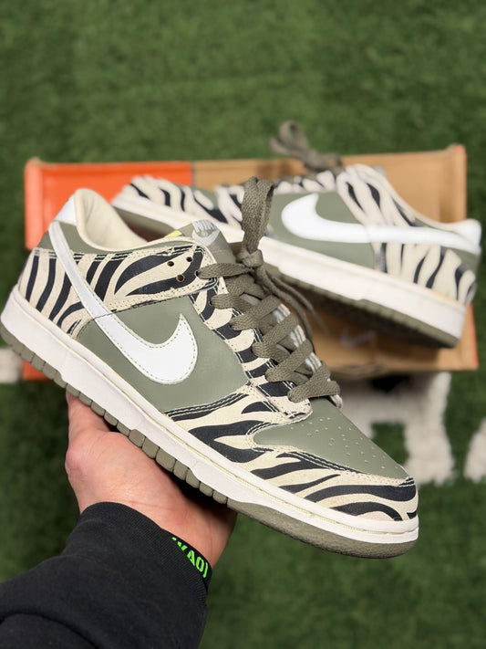 Nike Dunk Low Daktari