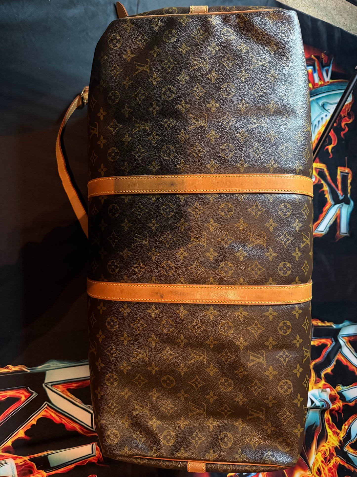 LOUIS VUITTON Monogram DUFFLE
