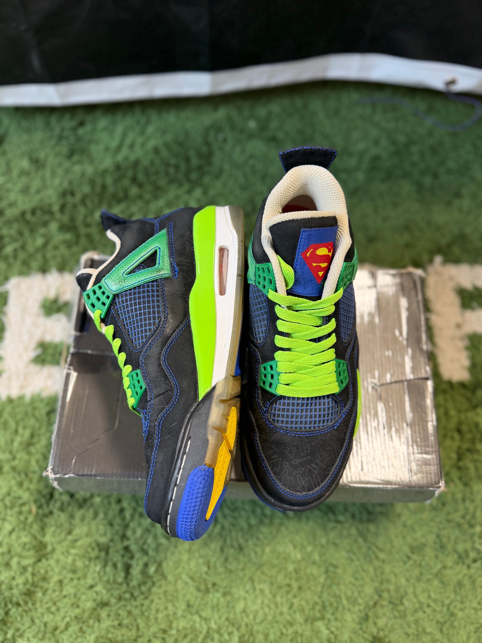 Jordan 4 Retro Doernbecher