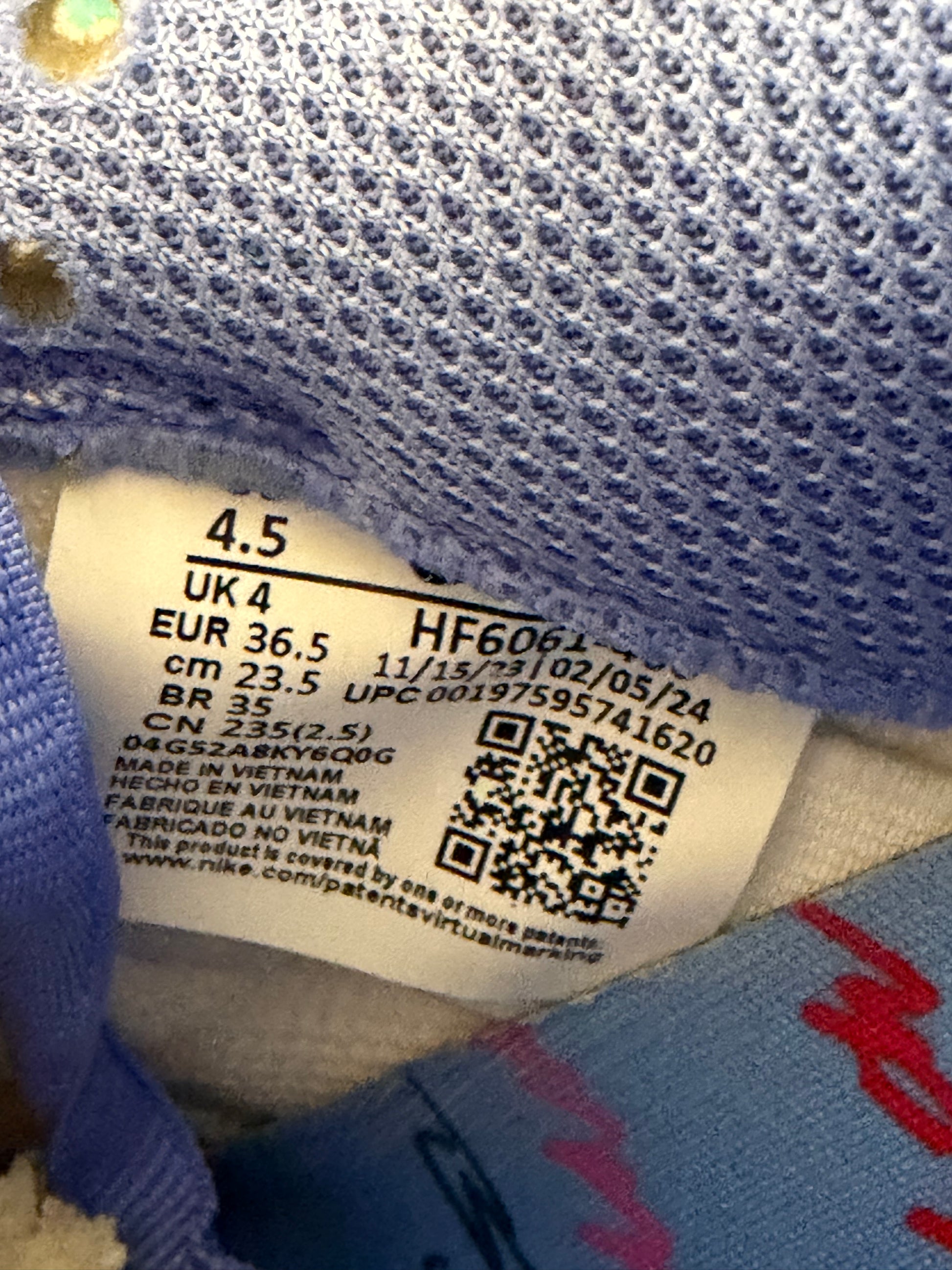 Nike SB Dunk Low Futura Laboratories Bleached Aqua