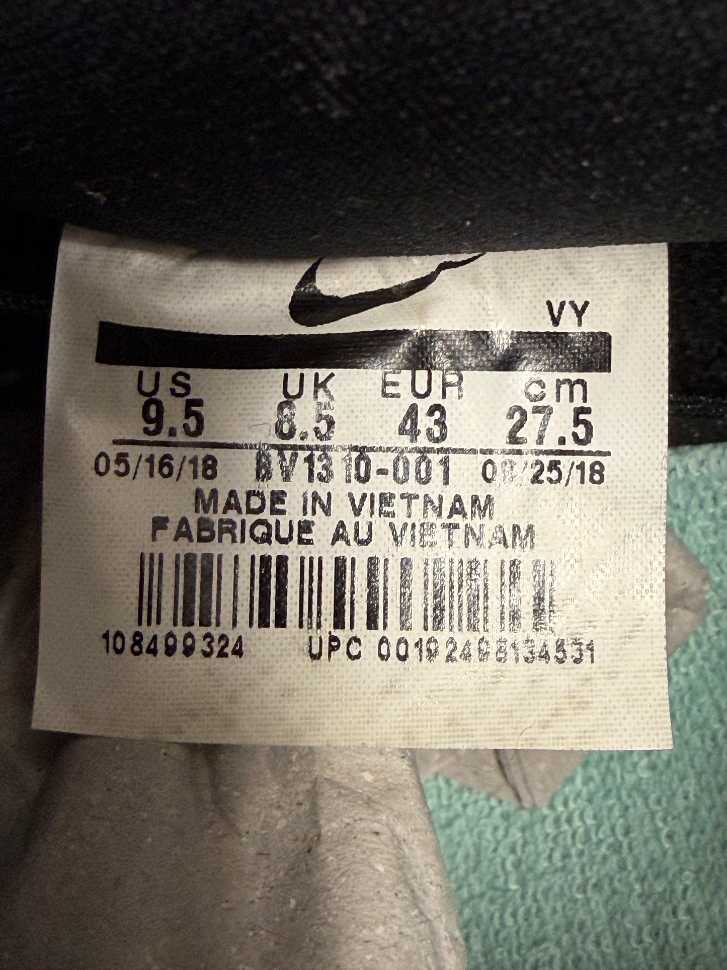 Nike SB Dunk Low Diamond Supply Co. Black Diamond