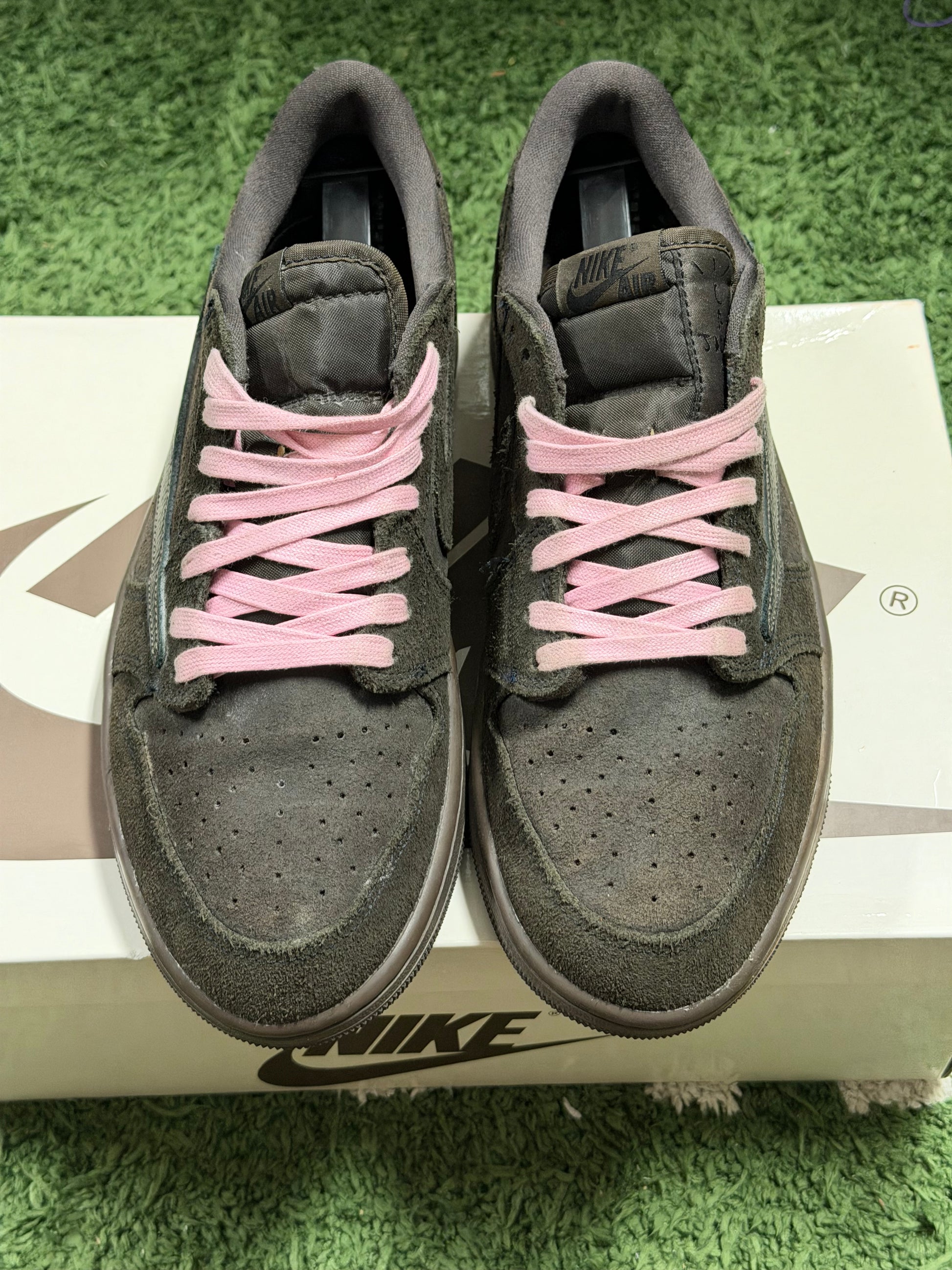 Jordan 1 Retro Low OG SP Travis Scott Velvet Brown