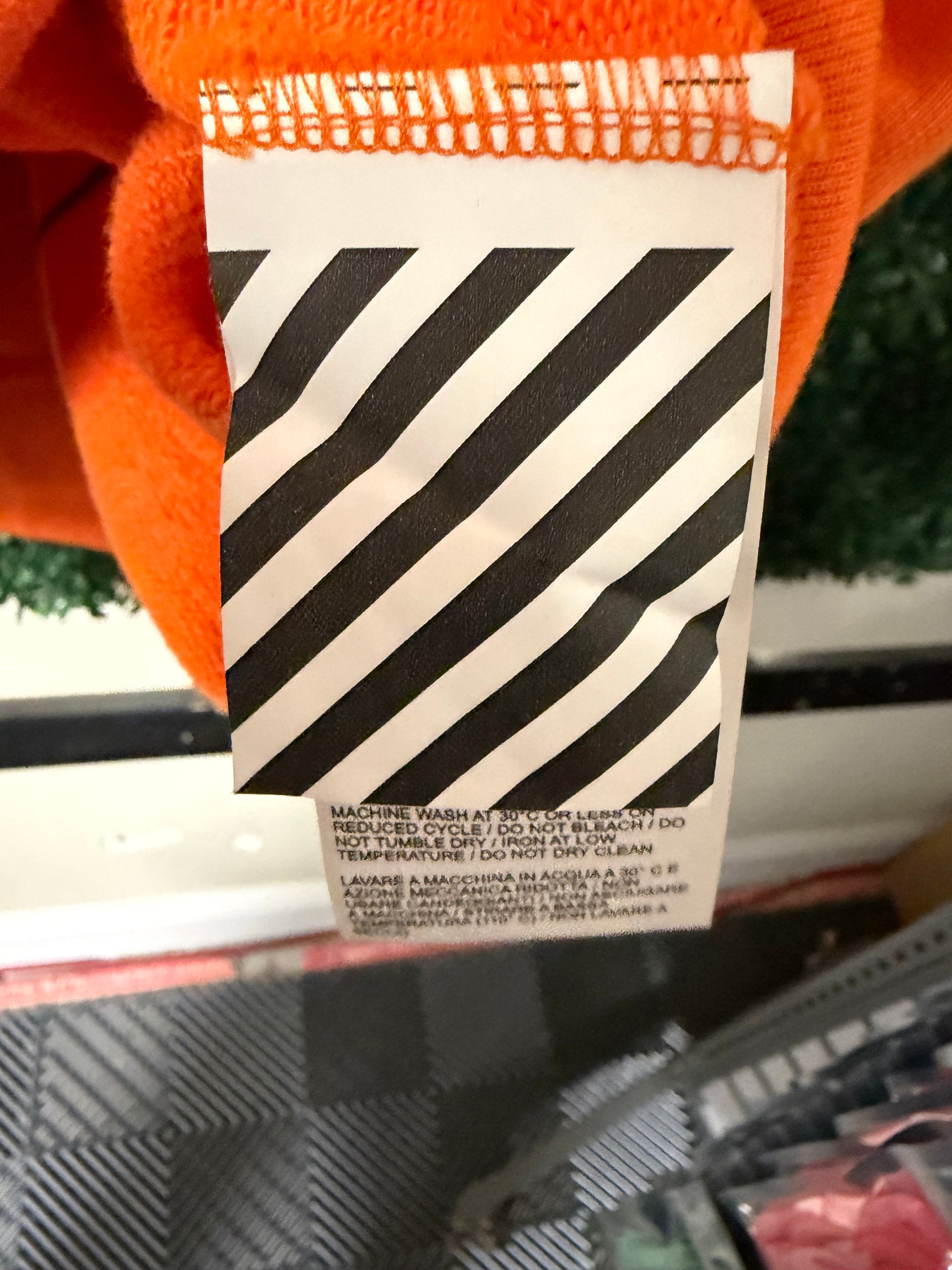 LEFT POINT HOODIE OFF-WHITE (4XL)