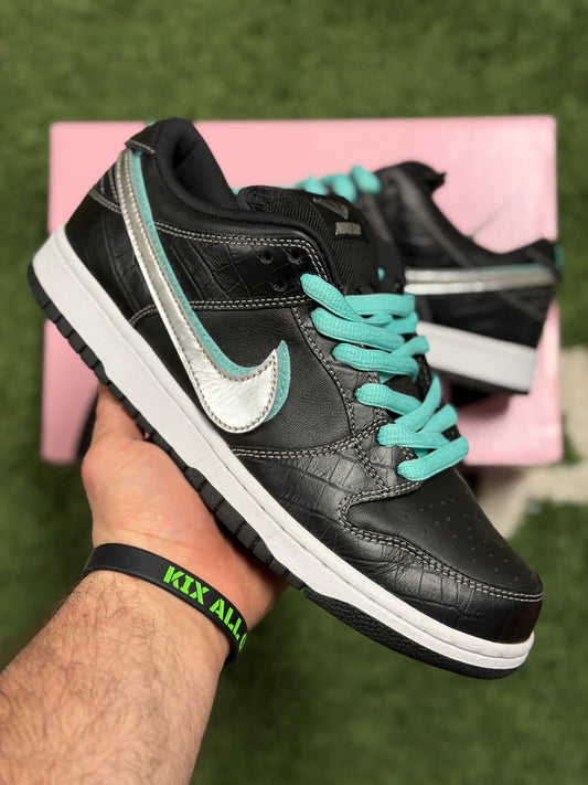 Nike SB Dunk Low Diamond Supply Co. Black Diamond