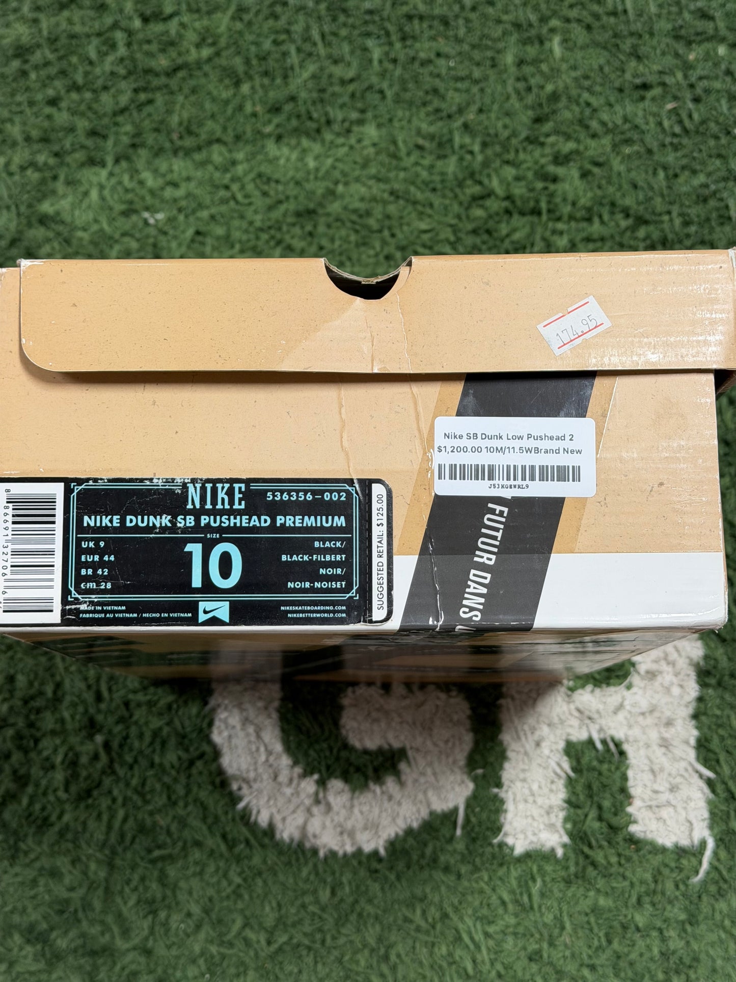 Nike SB Dunk Low Pushead 2