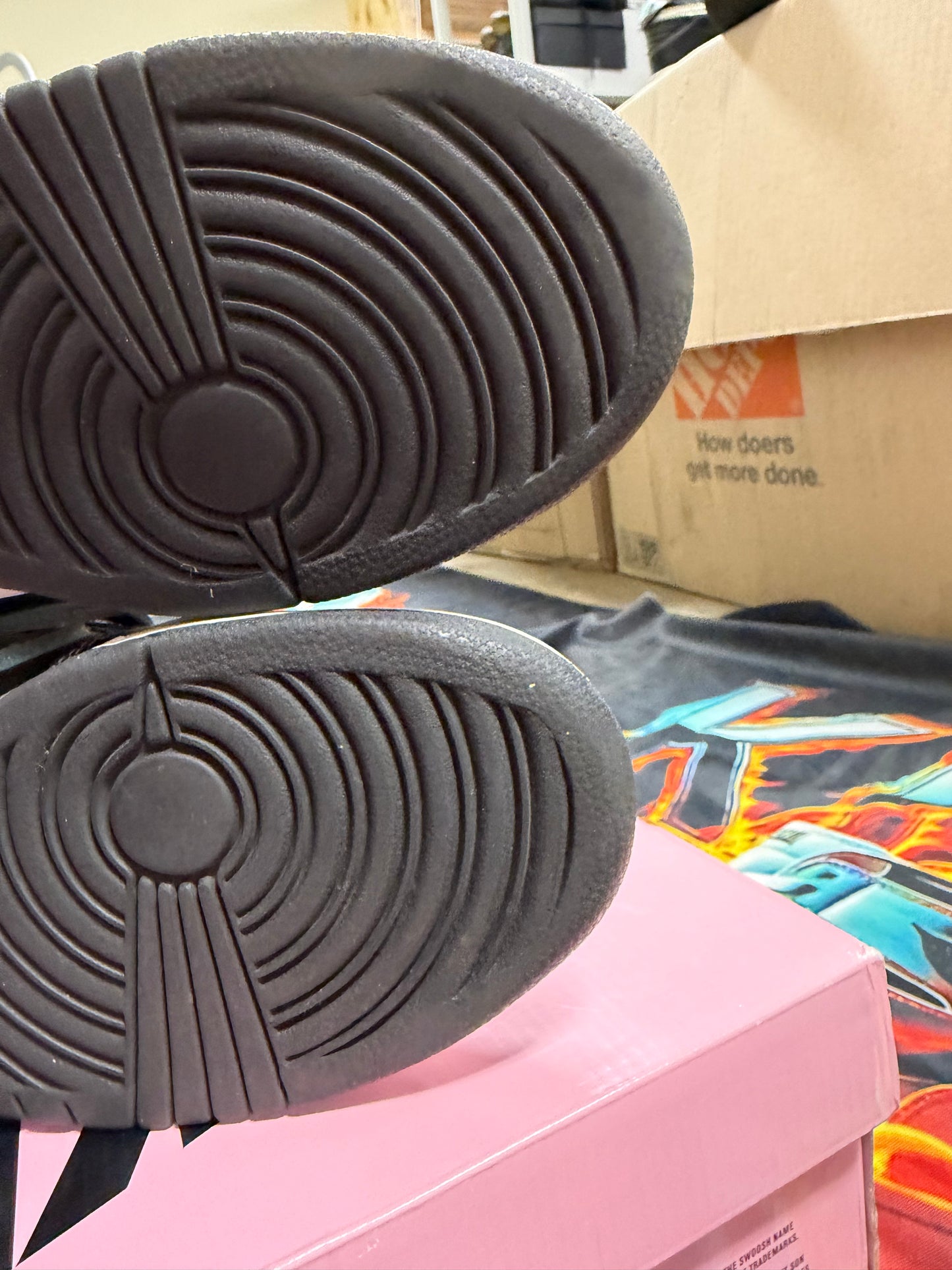 Nike SB Dunk Low Diamond Supply Co. Black Diamond