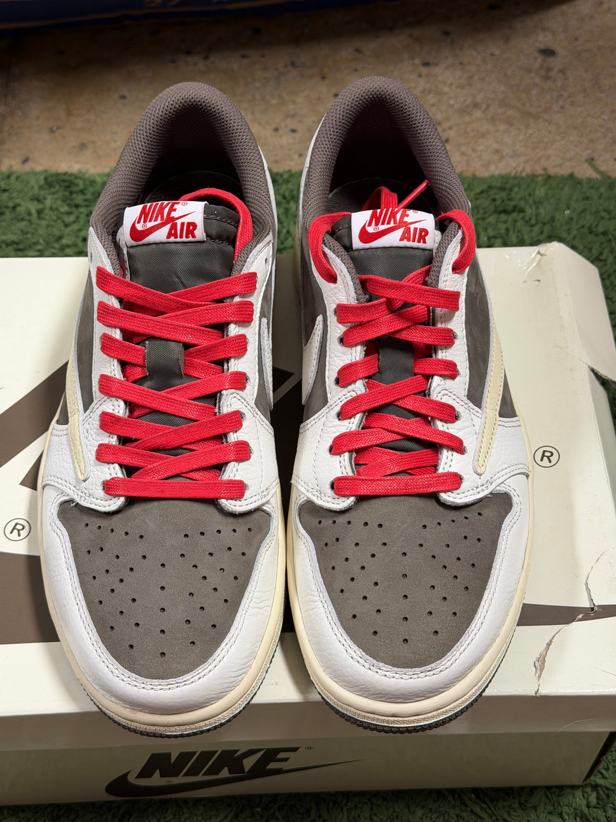 Jordan 1 Retro Low OG SP Travis Scott Reverse Mocha