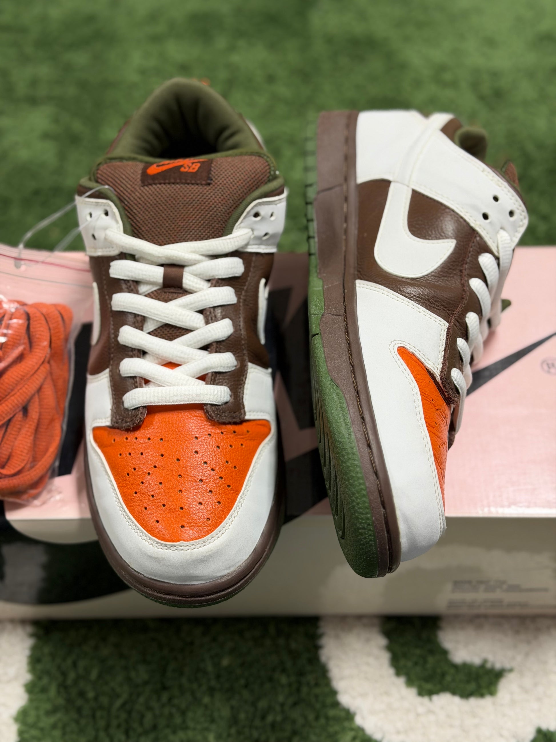 Nike SB Dunk Low Oompa Loompa