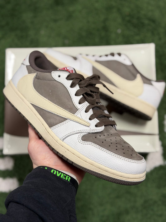 Jordan 1 Retro Low OG SP Travis Scott Reverse Mocha