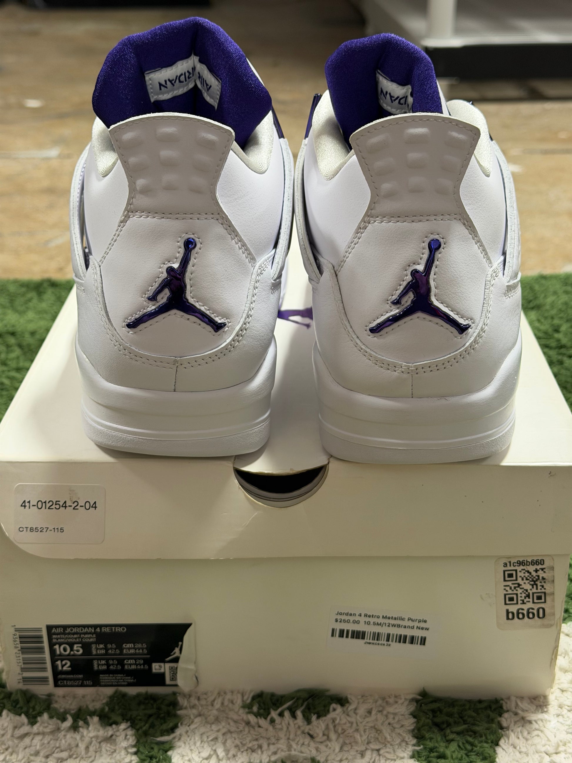 Jordan 4 Retro Metallic Purple
