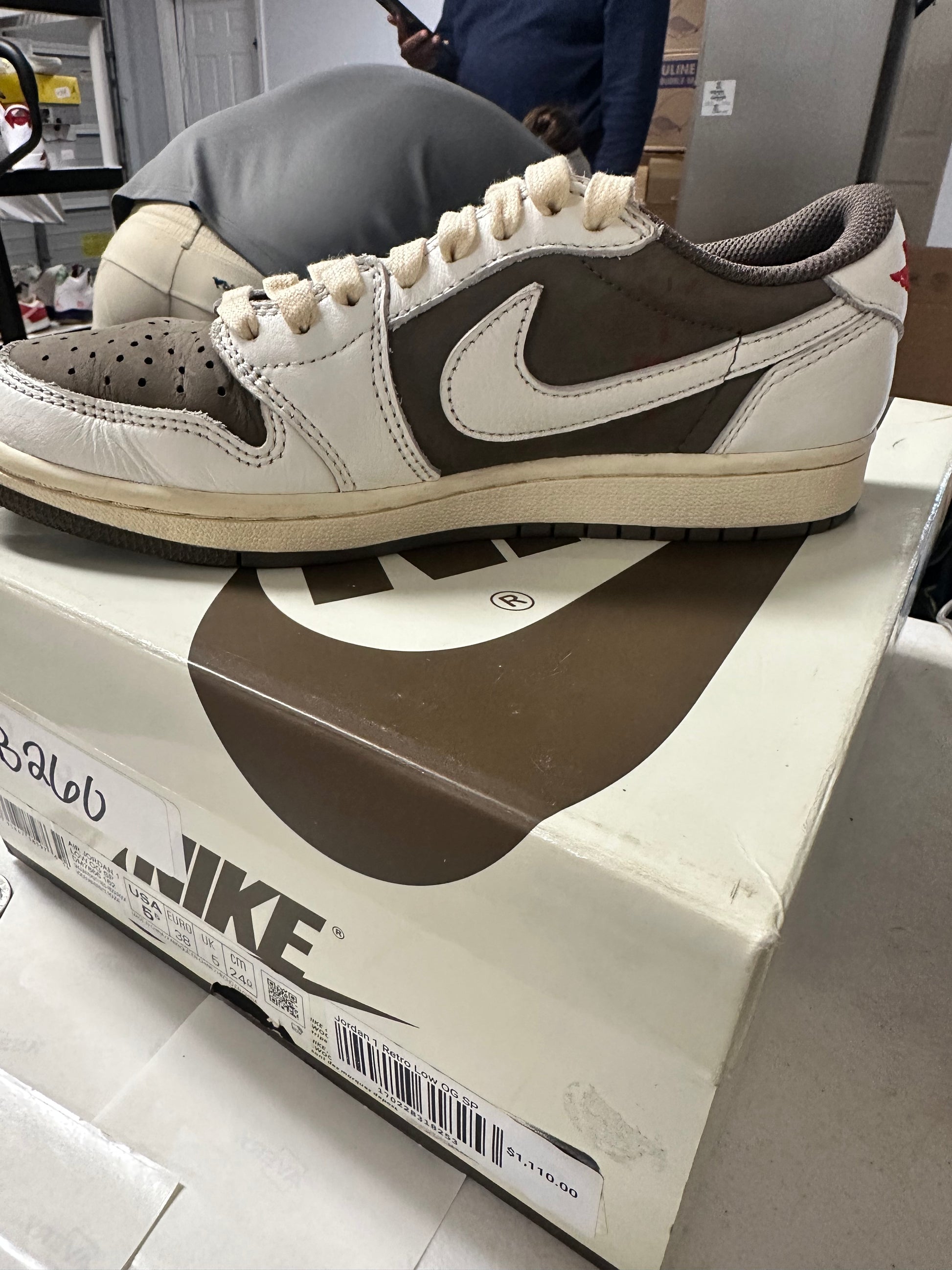 Jordan 1 Retro Low OG SP Travis Scott Reverse Mocha