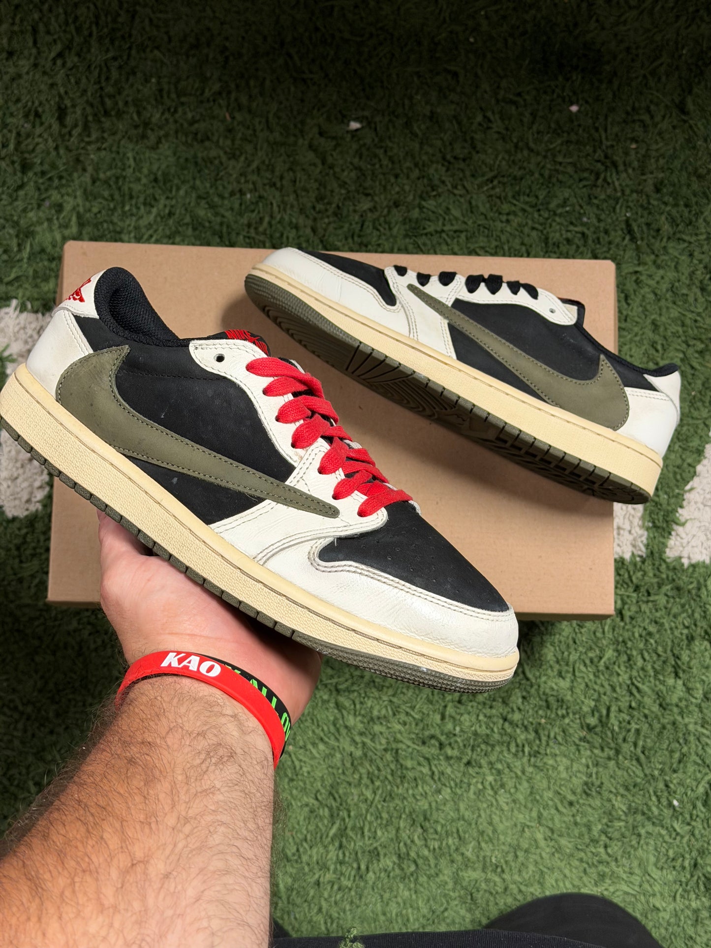 Jordan 1 Retro Low OG SP Travis Scott Olive (Women's)