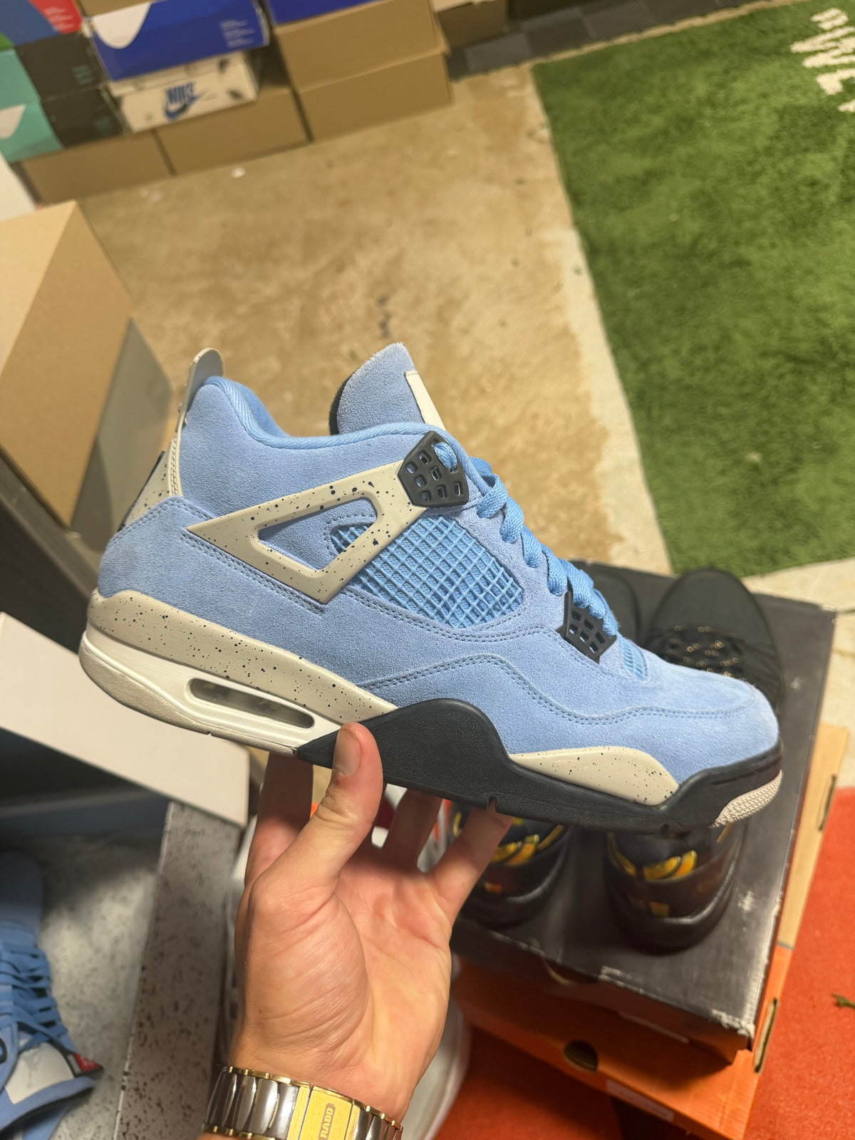 Jordan 4 University Blue (Size 10.5M) (Lightly used, OG Box)