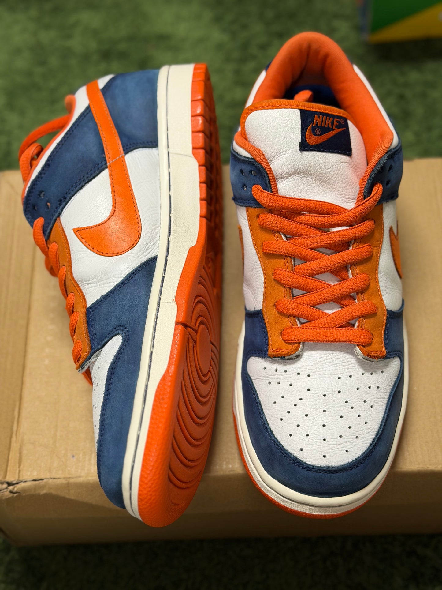 Nike SB Dunk Low Broncos
