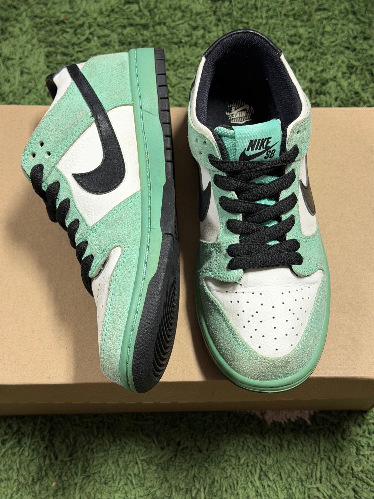 Nike SB Dunk Low Sea Crystal
